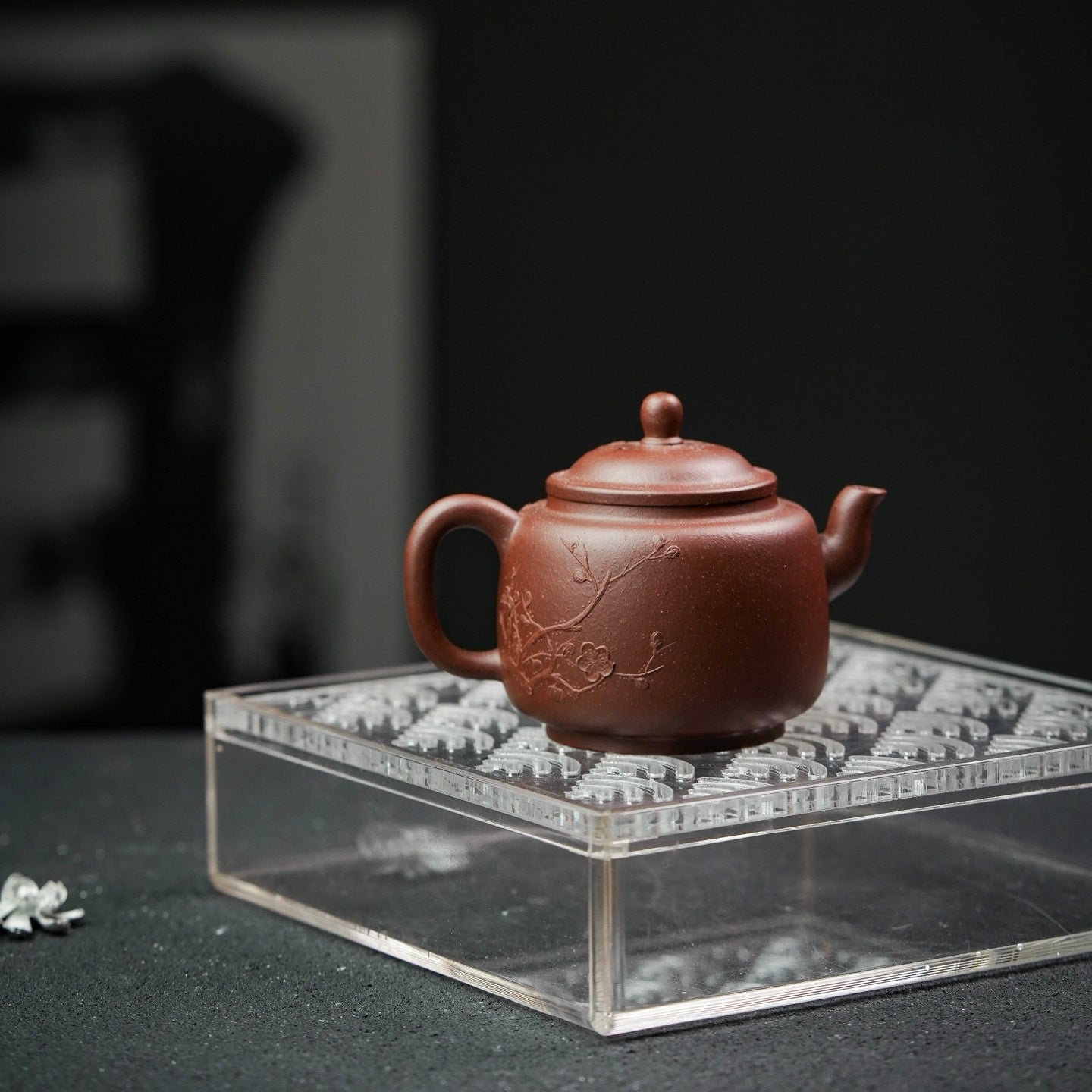 Gong Deng 150cc - Yixing Handmade Teapot 江苏宜兴