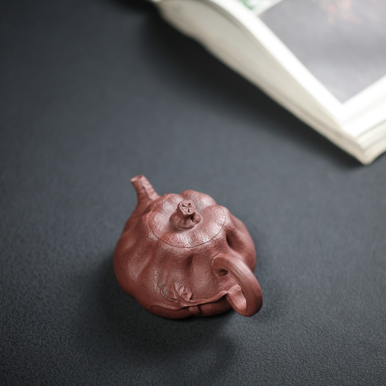 Nan Gua 200cc - Yixing Handmade Teapot 江苏宜兴