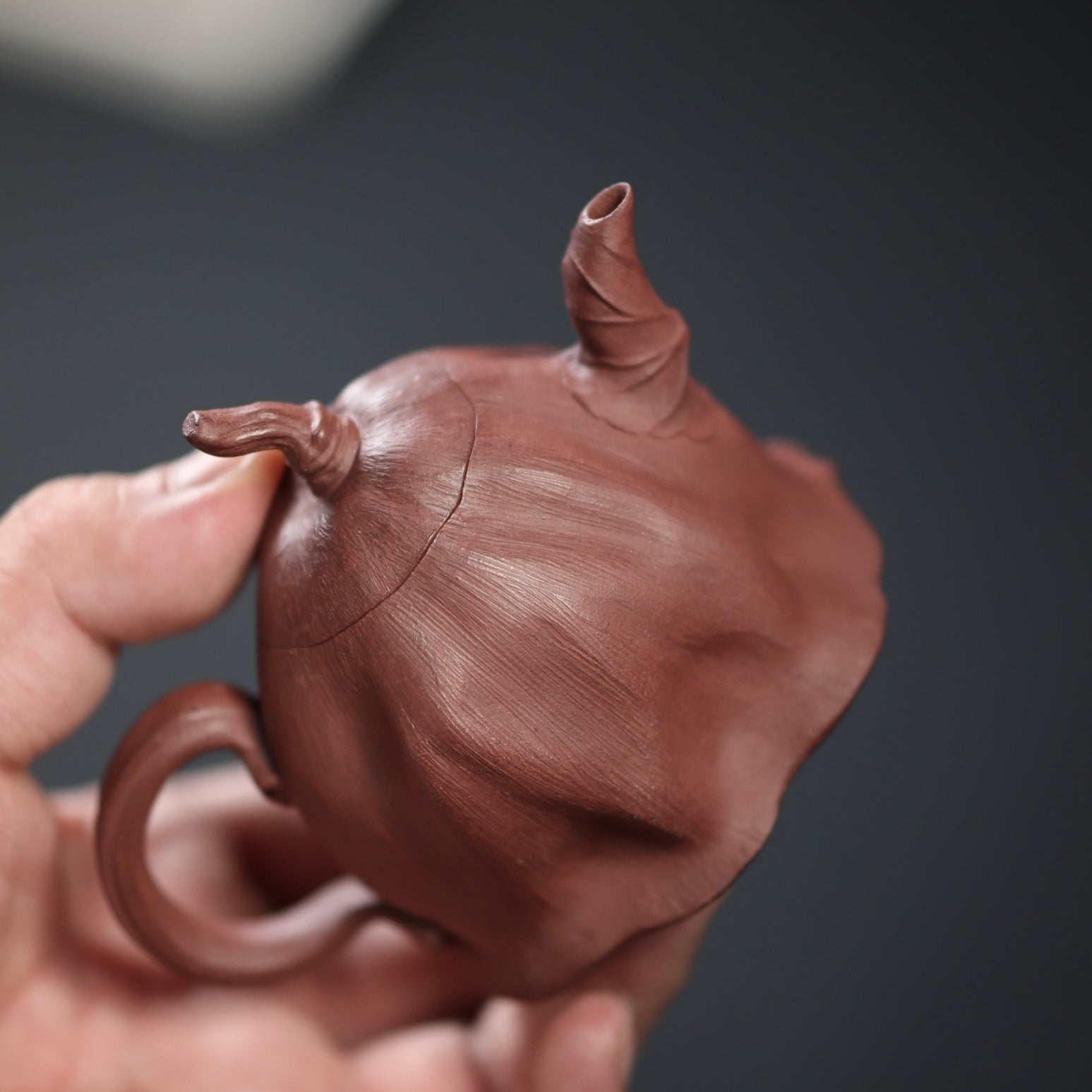 Lian Peng 165cc - Yixing Handmade Teapot 江苏宜兴