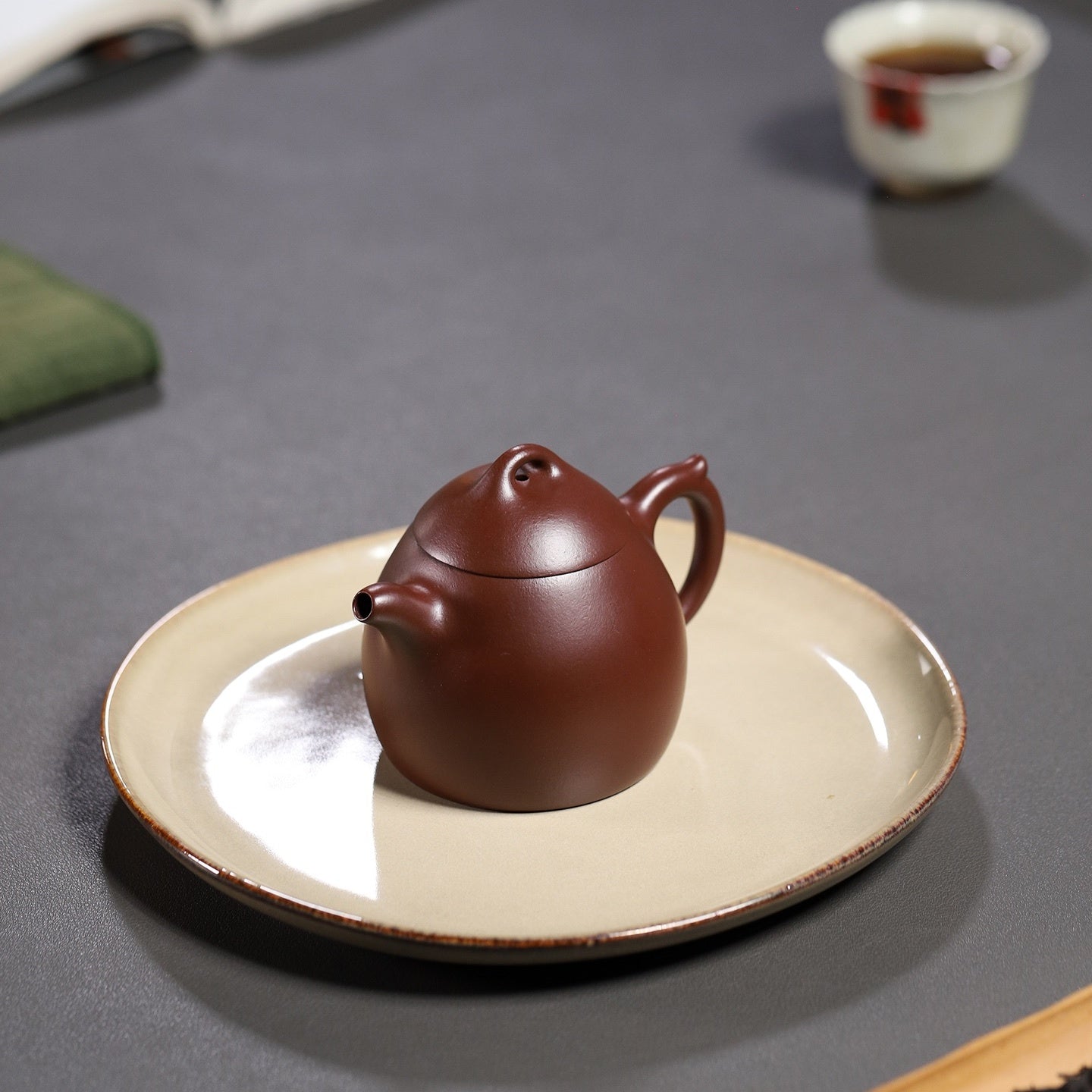 Qin Quan 160cc - Yixing Handmade Teapot 江苏宜兴