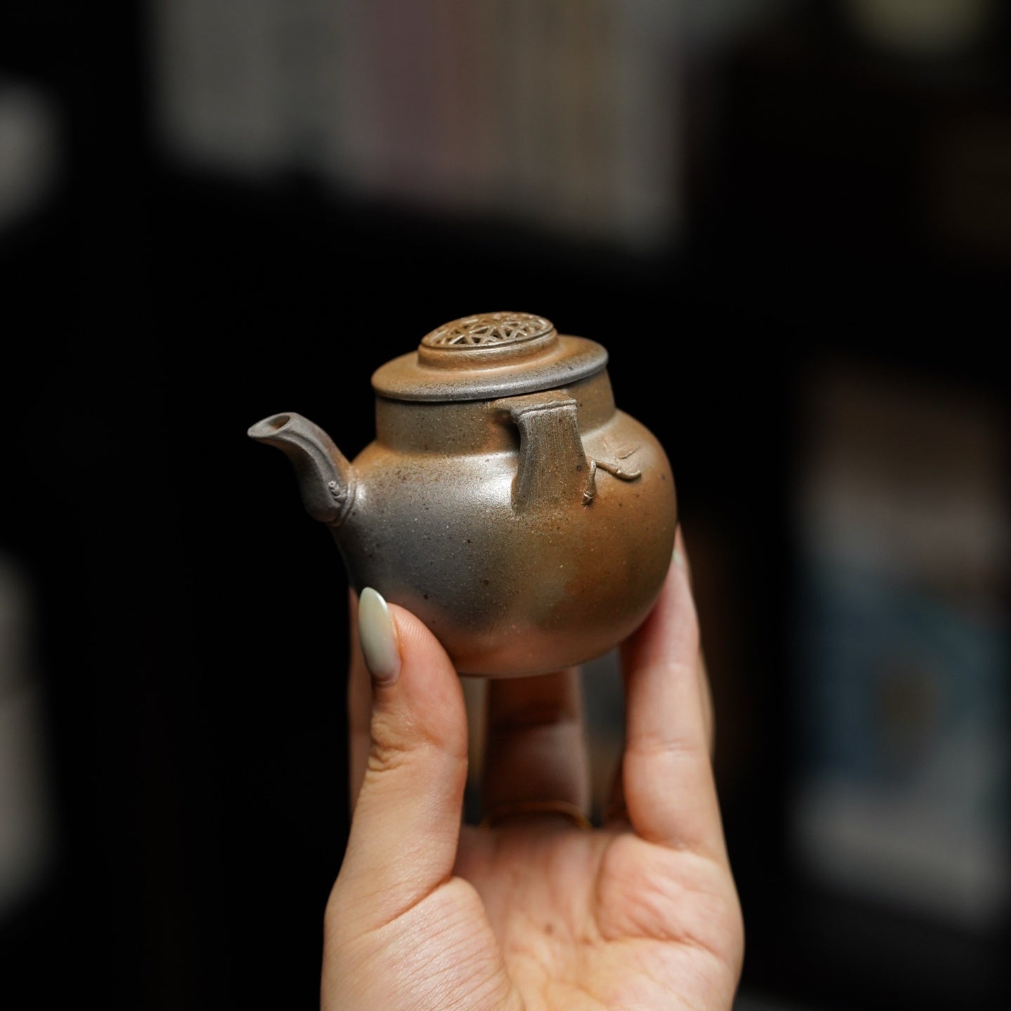 Zhu Yun 80cc - Yixing Handmade Teapot 江苏宜兴