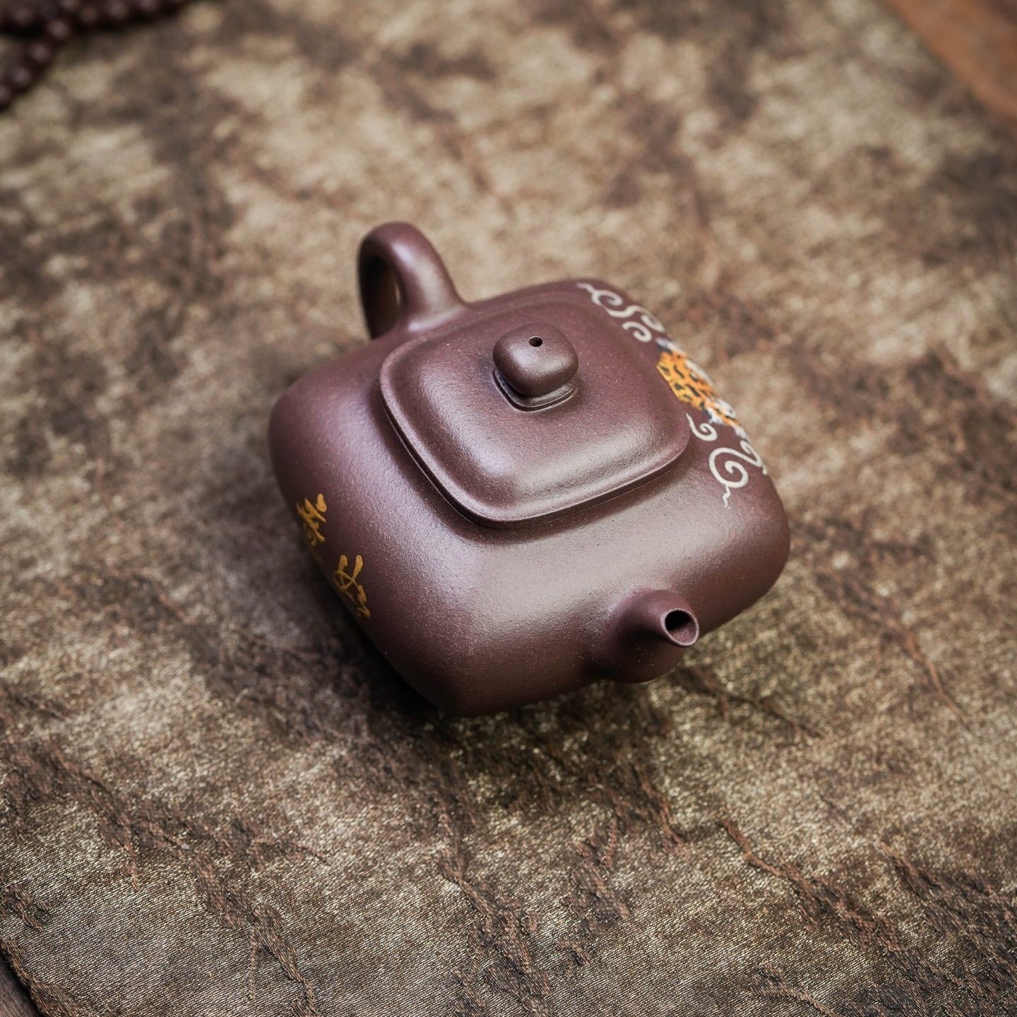 Chuan Lu 130cc - Yixing Handmade Teapot 江苏宜兴