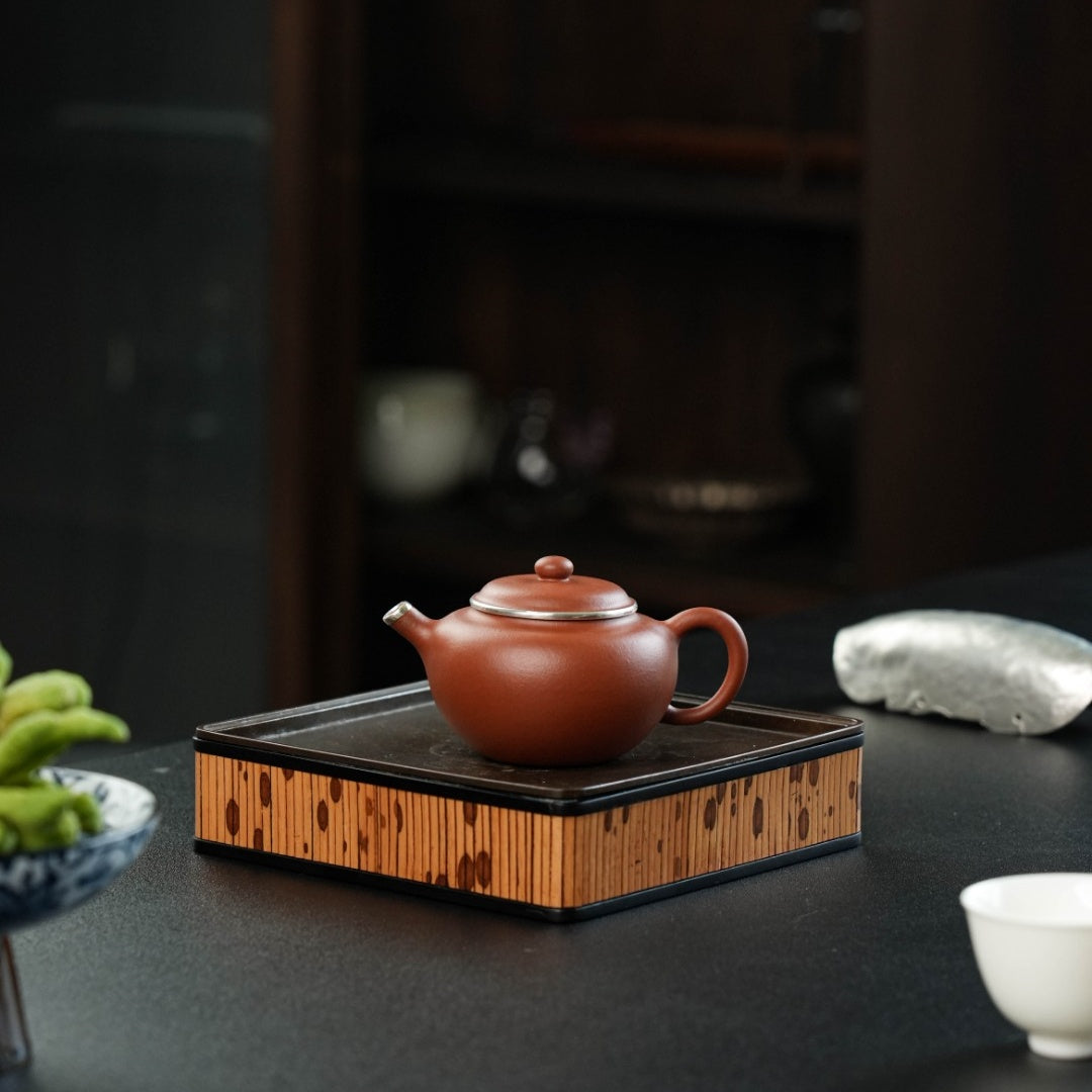 Gong Zhu 140cc - Yixing Handmade Teapot 江苏宜兴