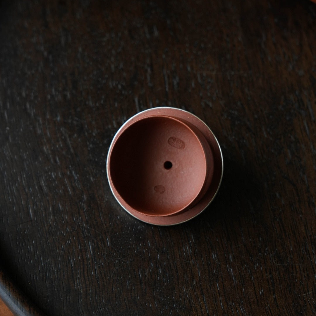 Gong Zhu 140cc - Yixing Handmade Teapot 江苏宜兴