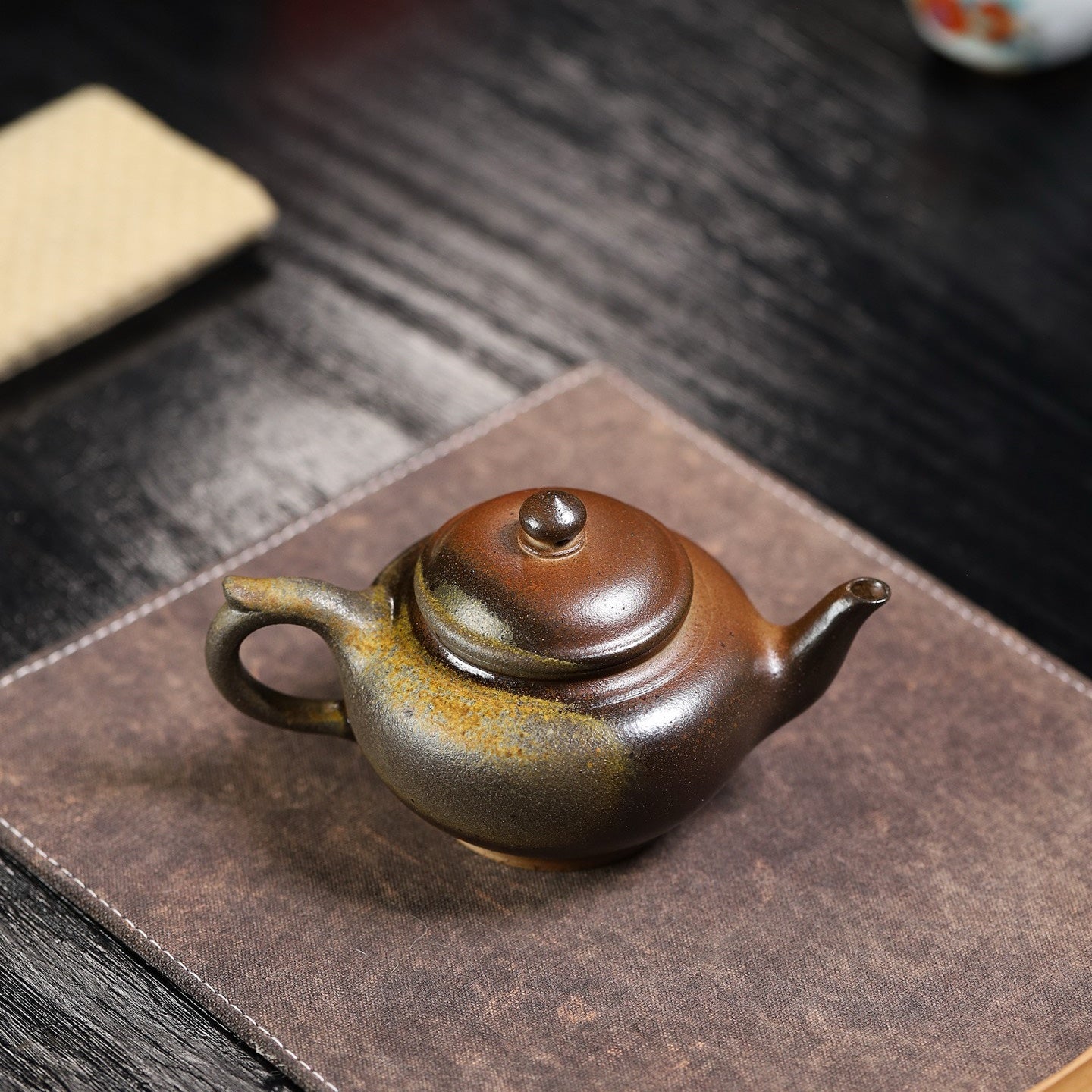 Xiao Ying 230cc - Yixing Handmade Teapot 江苏宜兴