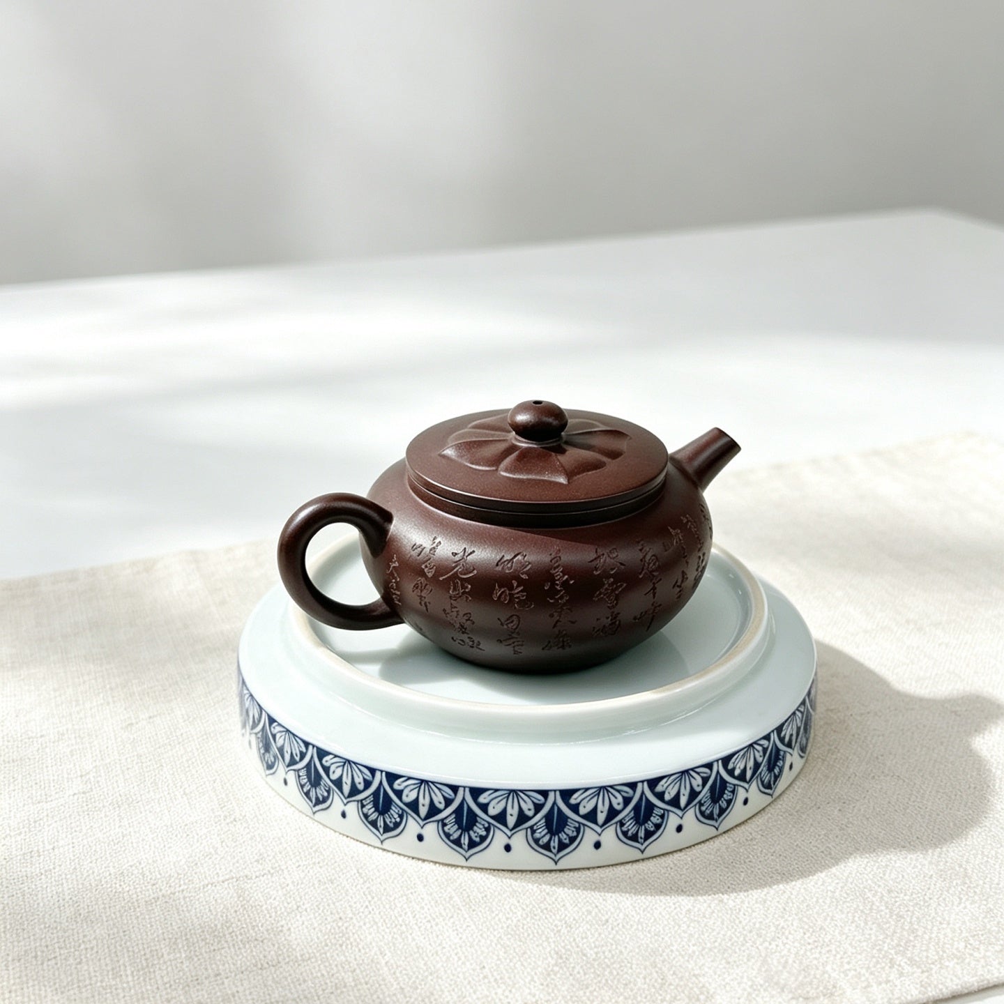 Gu Yun Lian Hua 200cc - Yixing Handmade Teapot 江苏宜兴