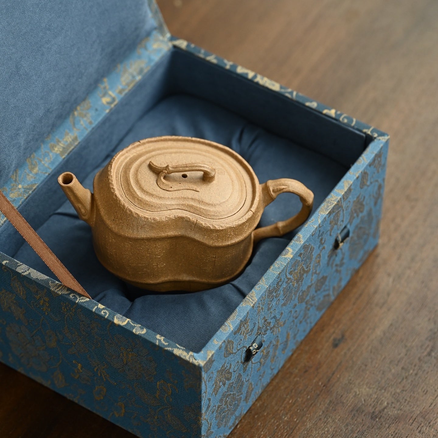 Ya Zhu 150cc - Yixing Handmade Teapot 江苏宜兴