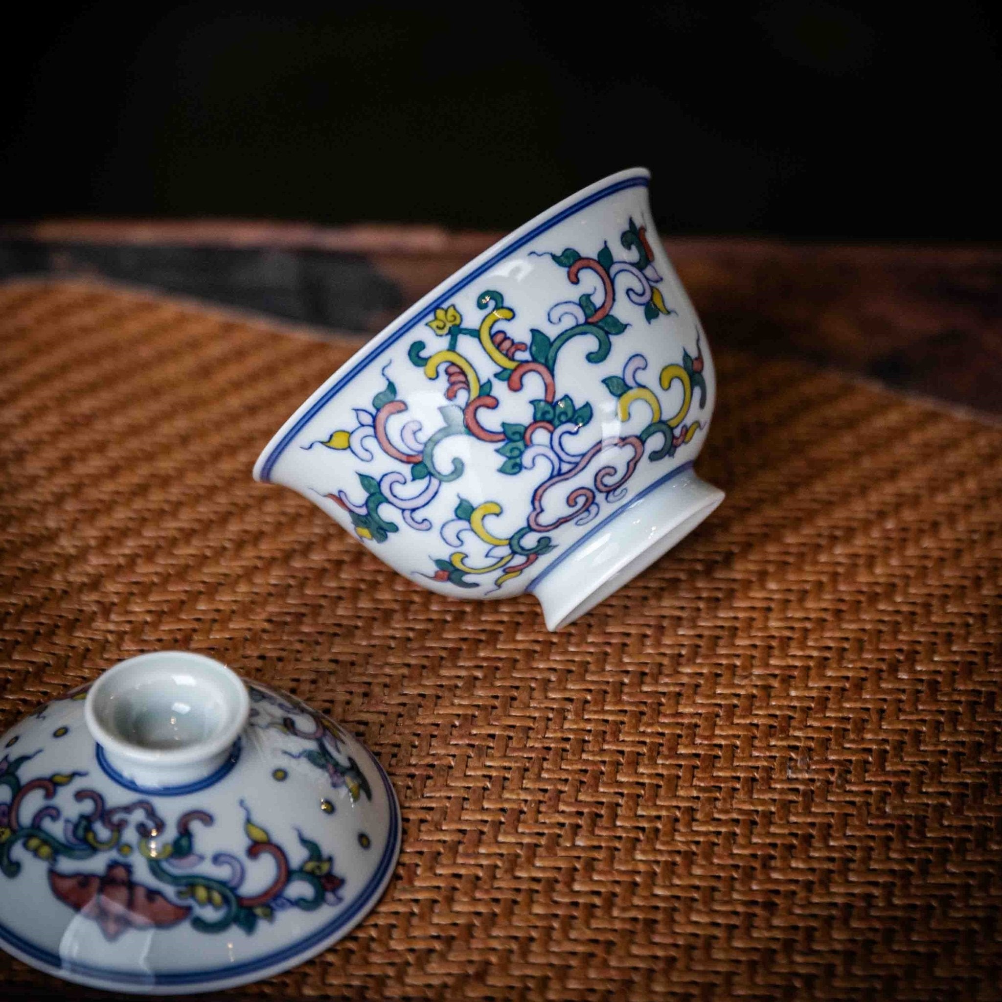 Wu Cai Ru Yi 75cc - Jing De Zhen Porcelain Gaiwan - zycs_China