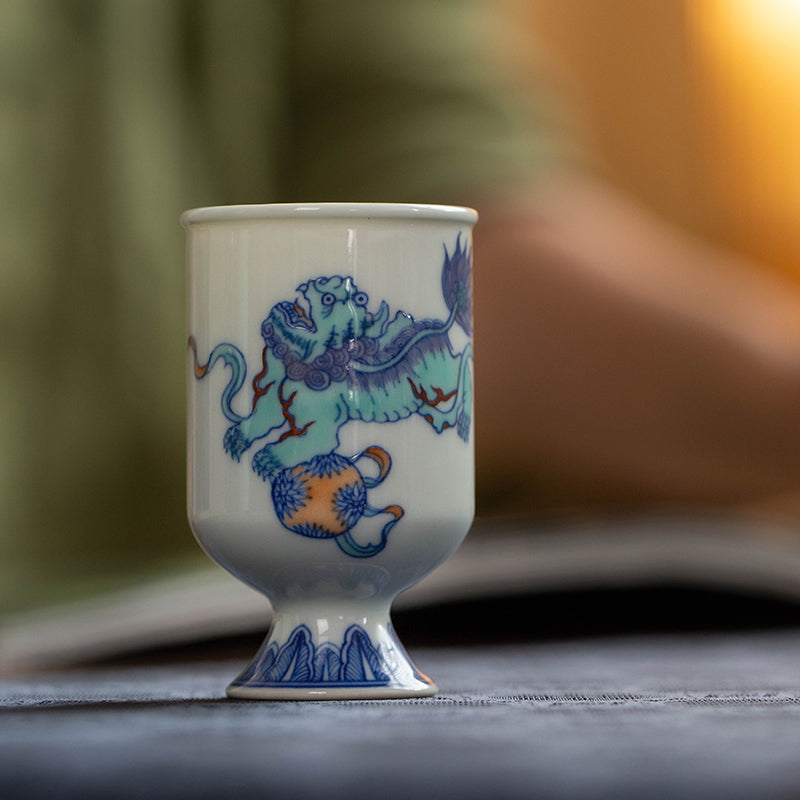 Shi Zi Xiu Qiu - Jing De Zhen Porcelain Teacup zycschina