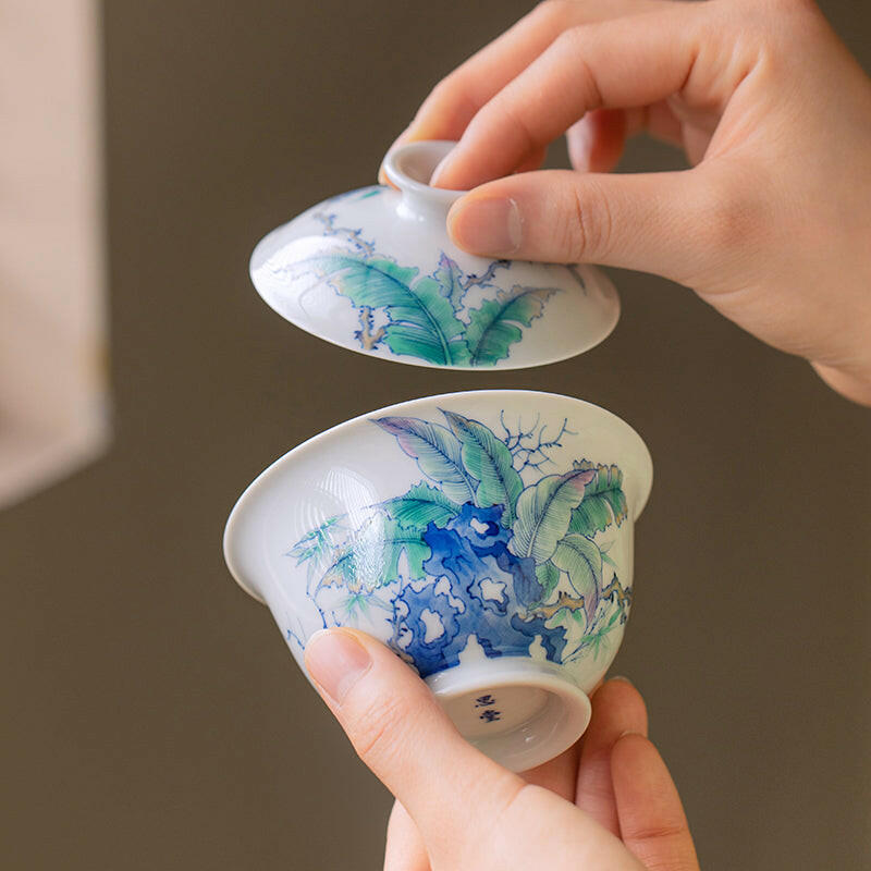 Tai Hu Shi Ba Jiao Cui Niao - Jing De Zhen Porcelain Gaiwan zycschina
