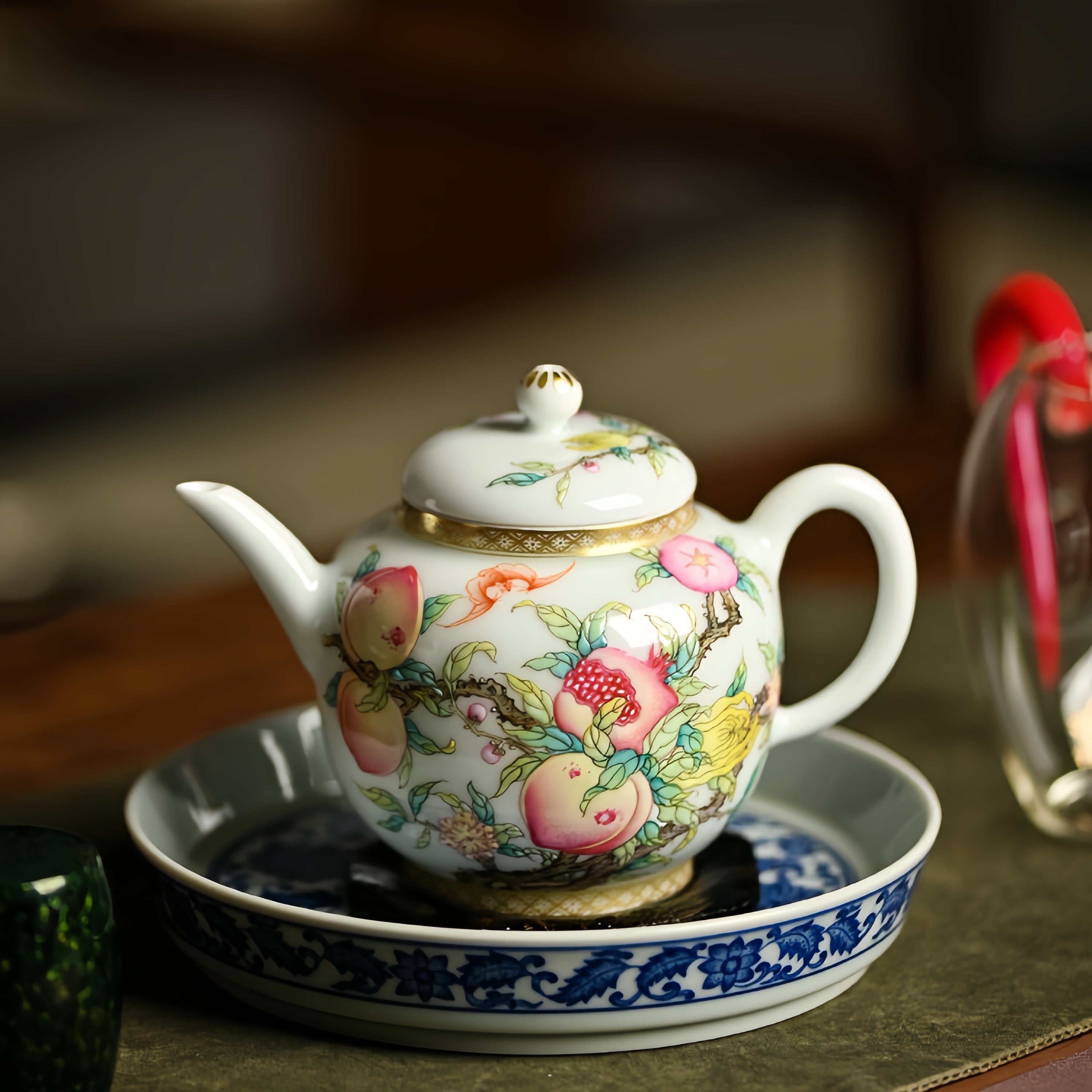 San Duo Shou Tao 220cc - Jing De Zhen Porcelain Teapot zycschina