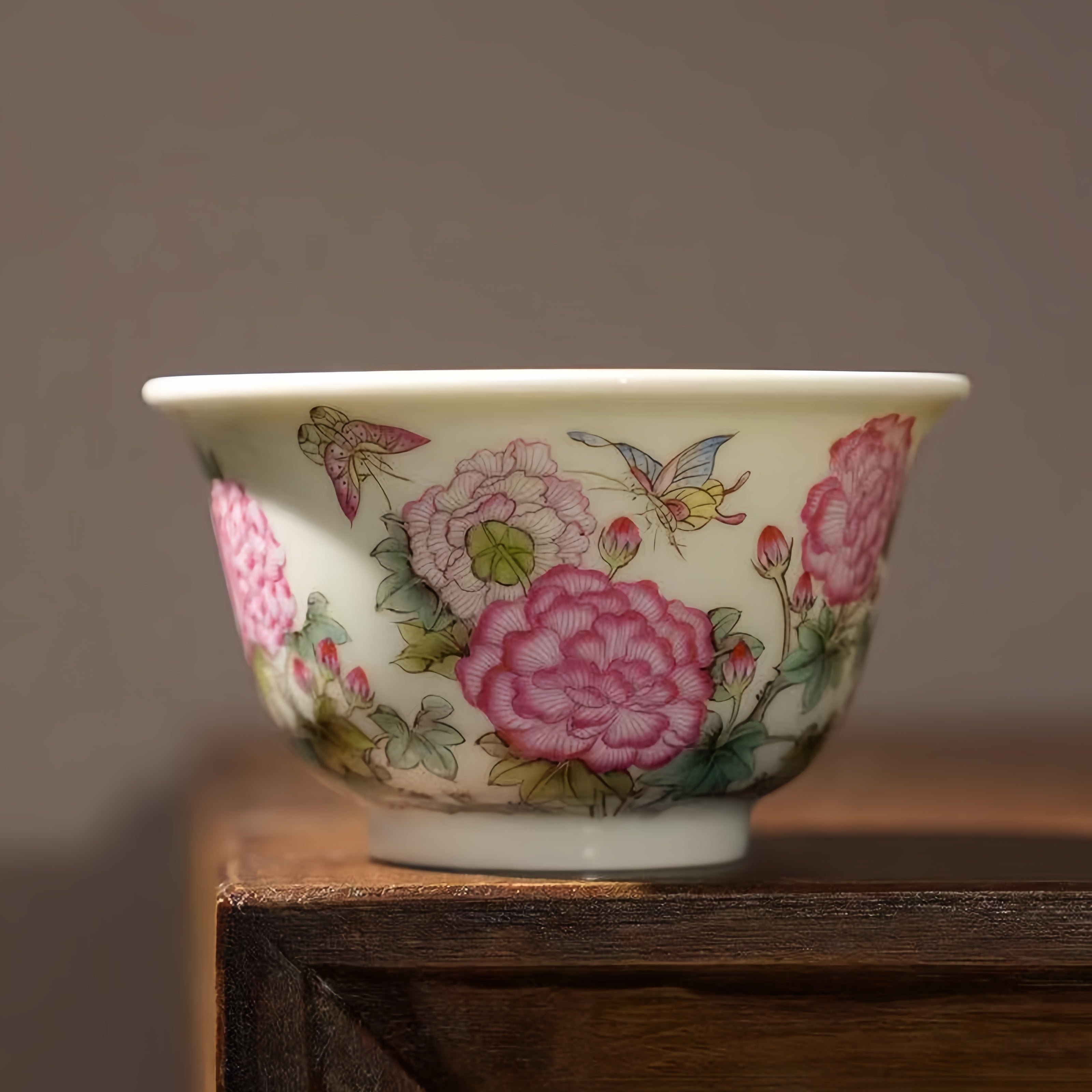 Fu Rong Hua 160cc - Jing De Zhen Porcelain Gaiwan zycschina