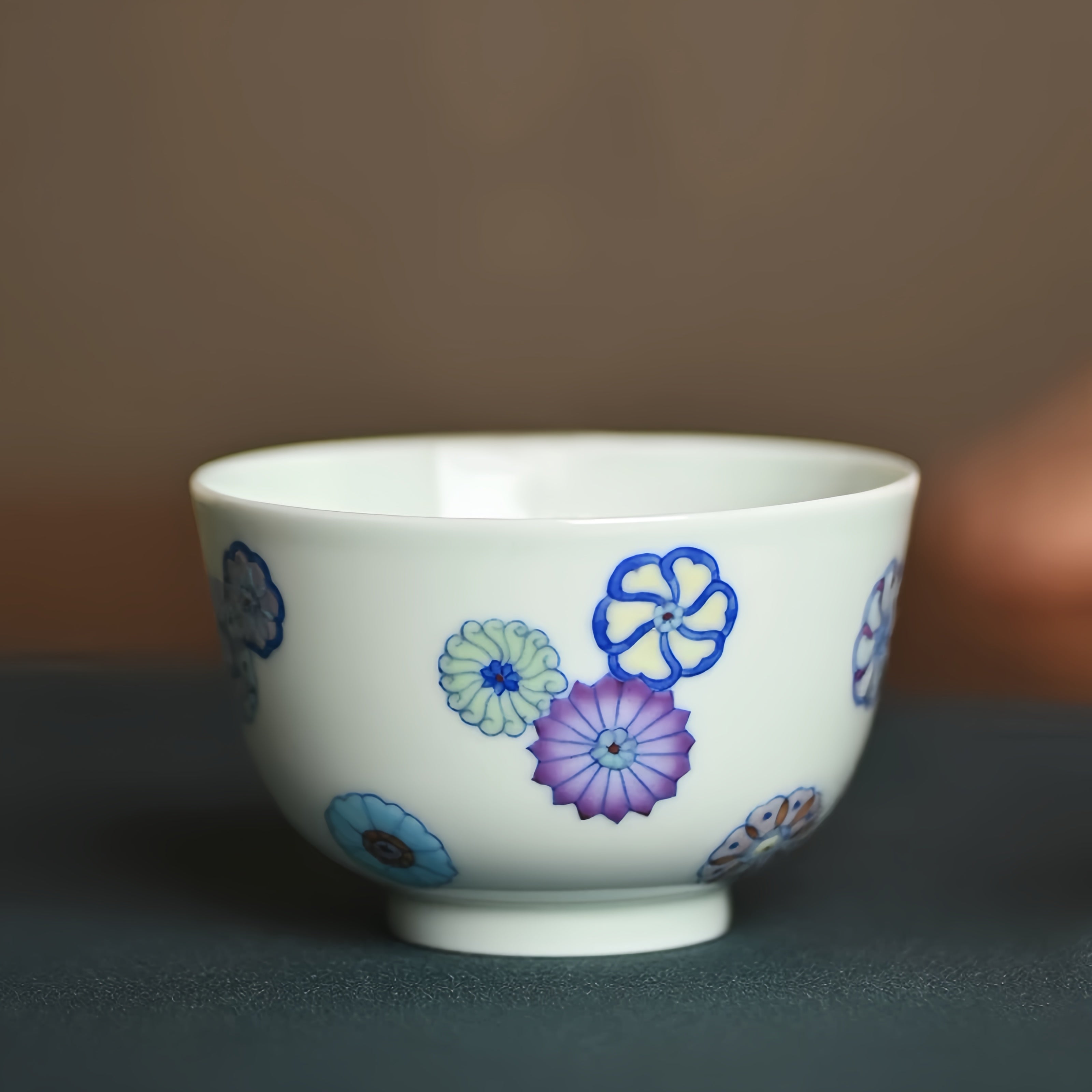 Pi Qiu Hua 155cc - Jing De Zhen Porcelain Gaiwan zycschina