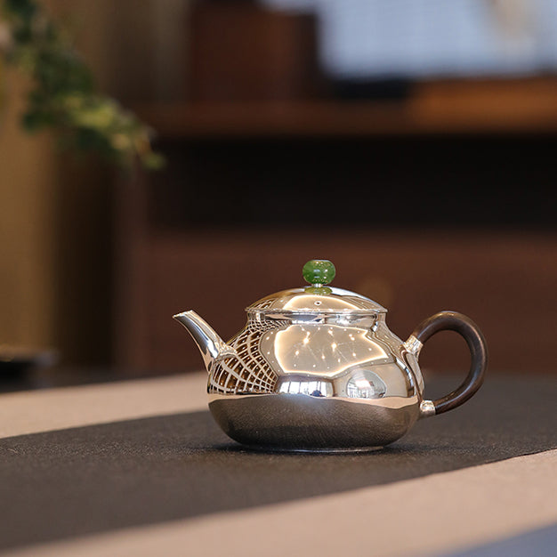 Ri Yue Qing - Handmade silver pot zycschina