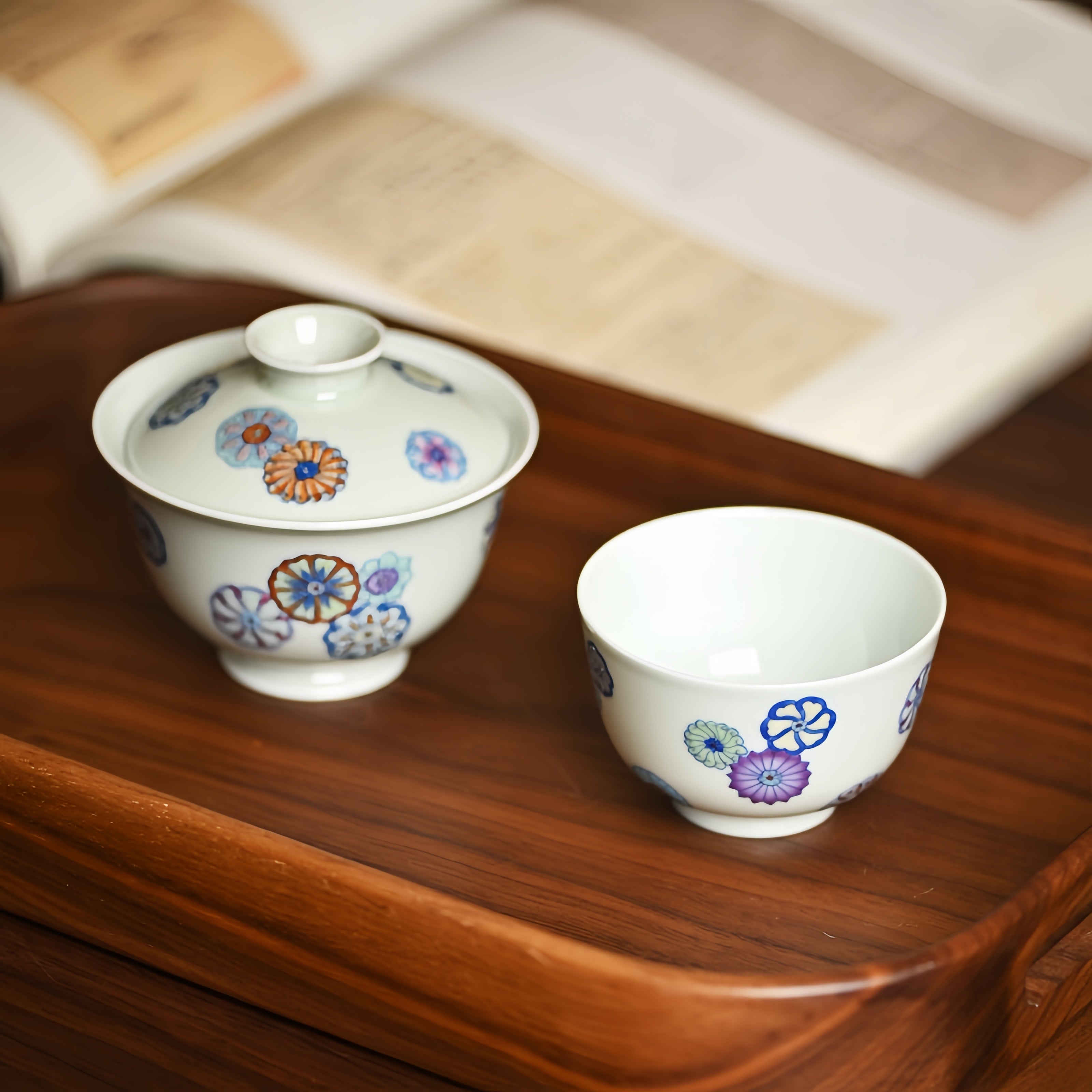 Pi Qiu Hua 155cc - Jing De Zhen Porcelain Gaiwan zycschina