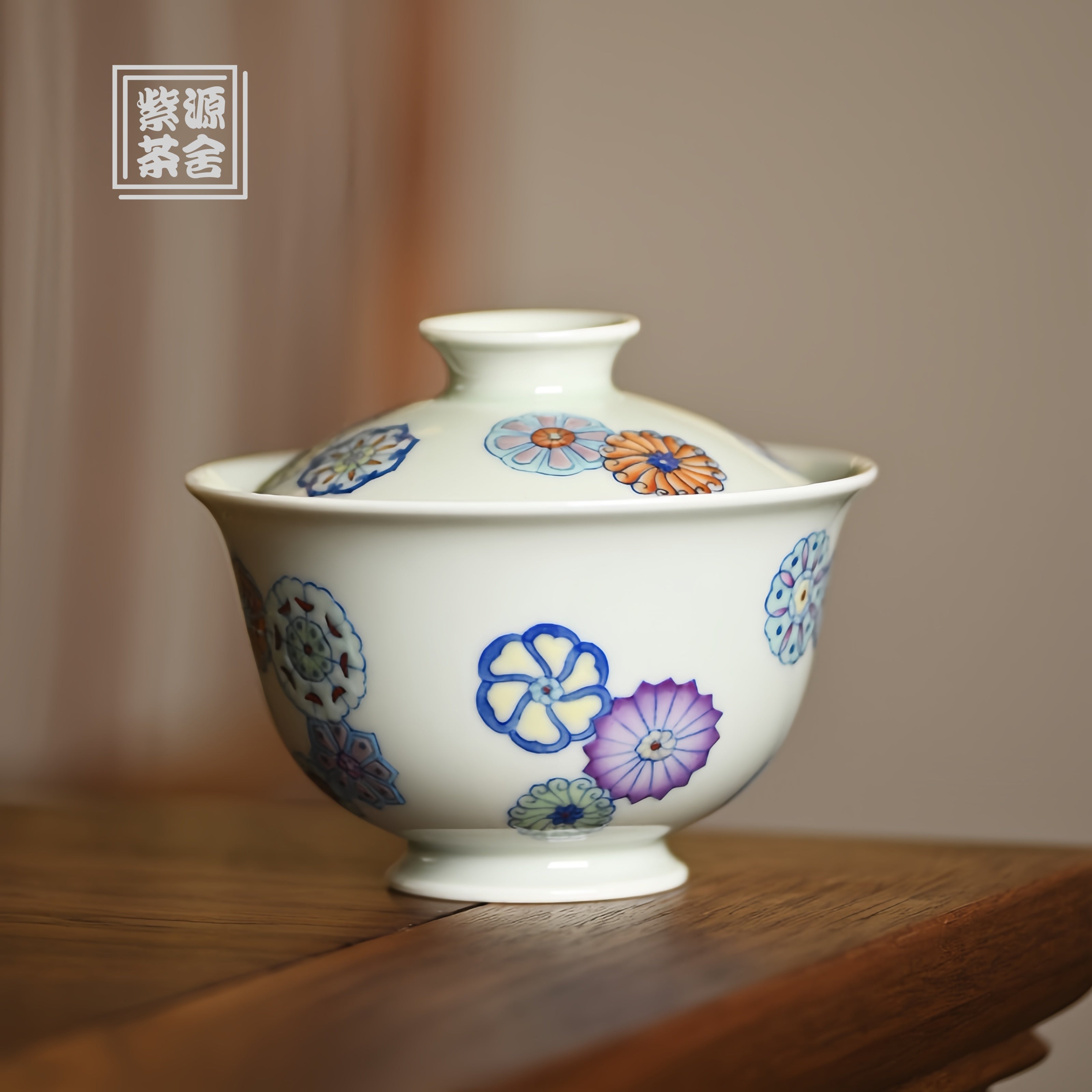 Pi Qiu Hua 155cc - Jing De Zhen Porcelain Gaiwan zycschina
