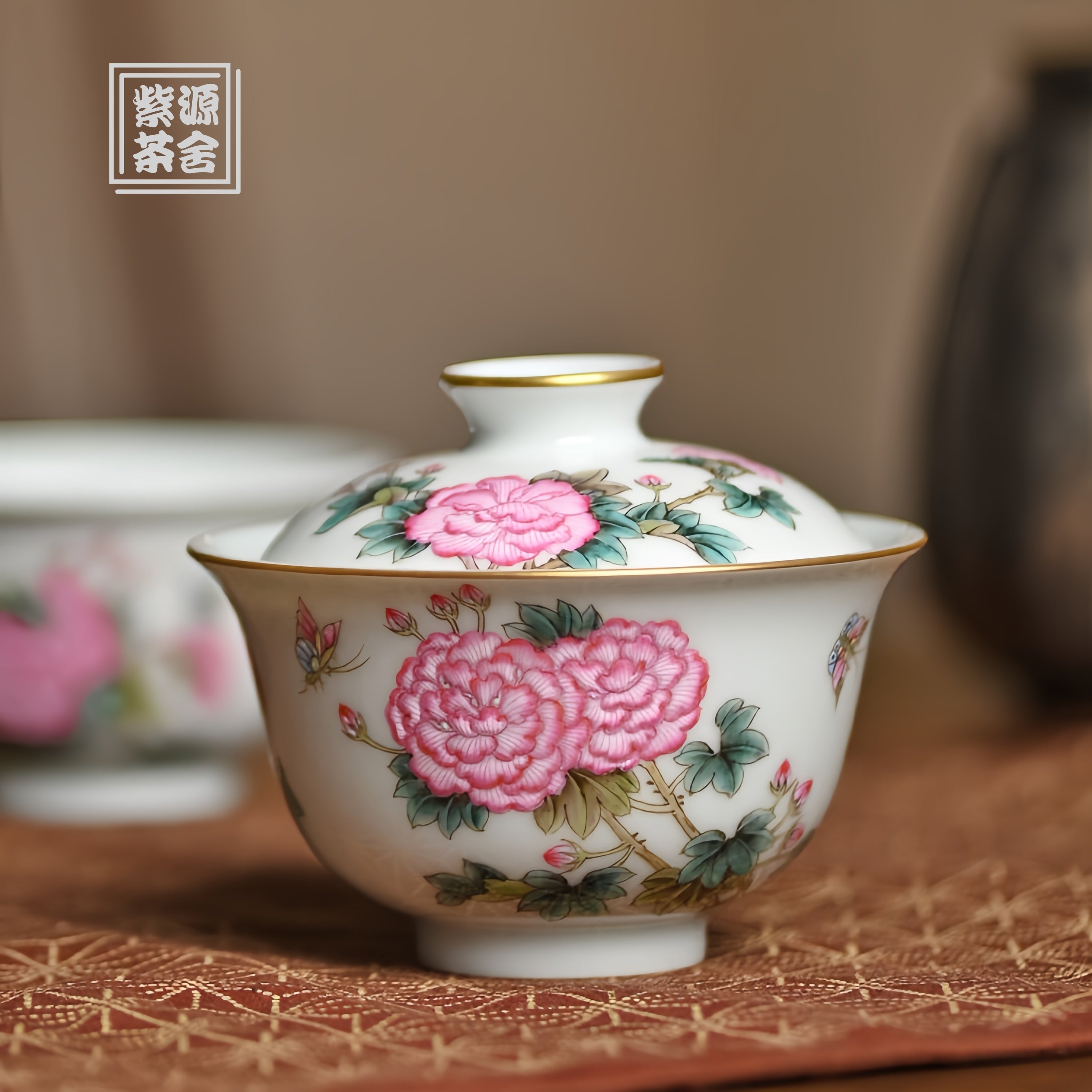 Fu Rong Hua 160cc - Jing De Zhen Porcelain Gaiwan zycschina