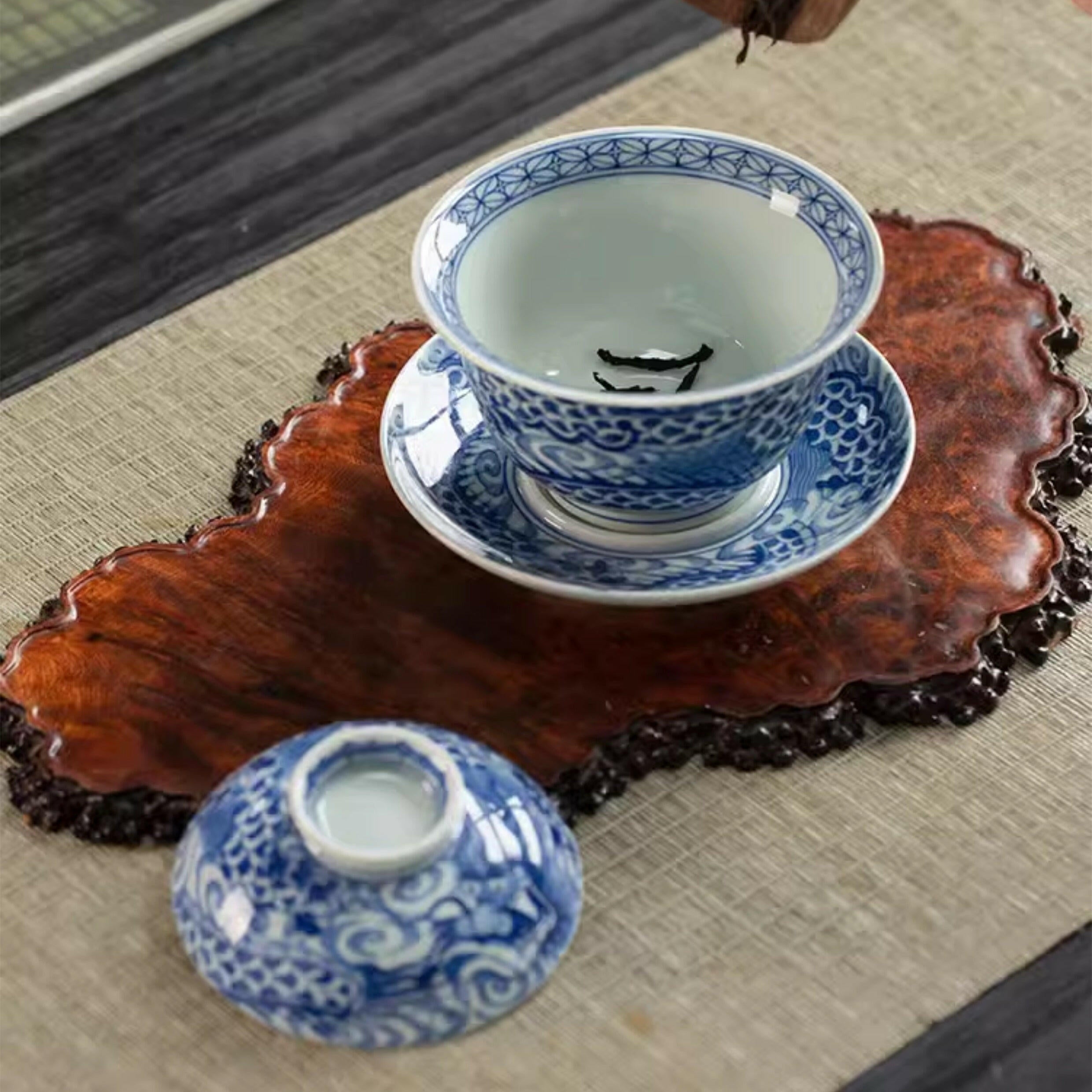 Yun Long Wen - Jing De Zhen Porcelain Gaiwan zycschina