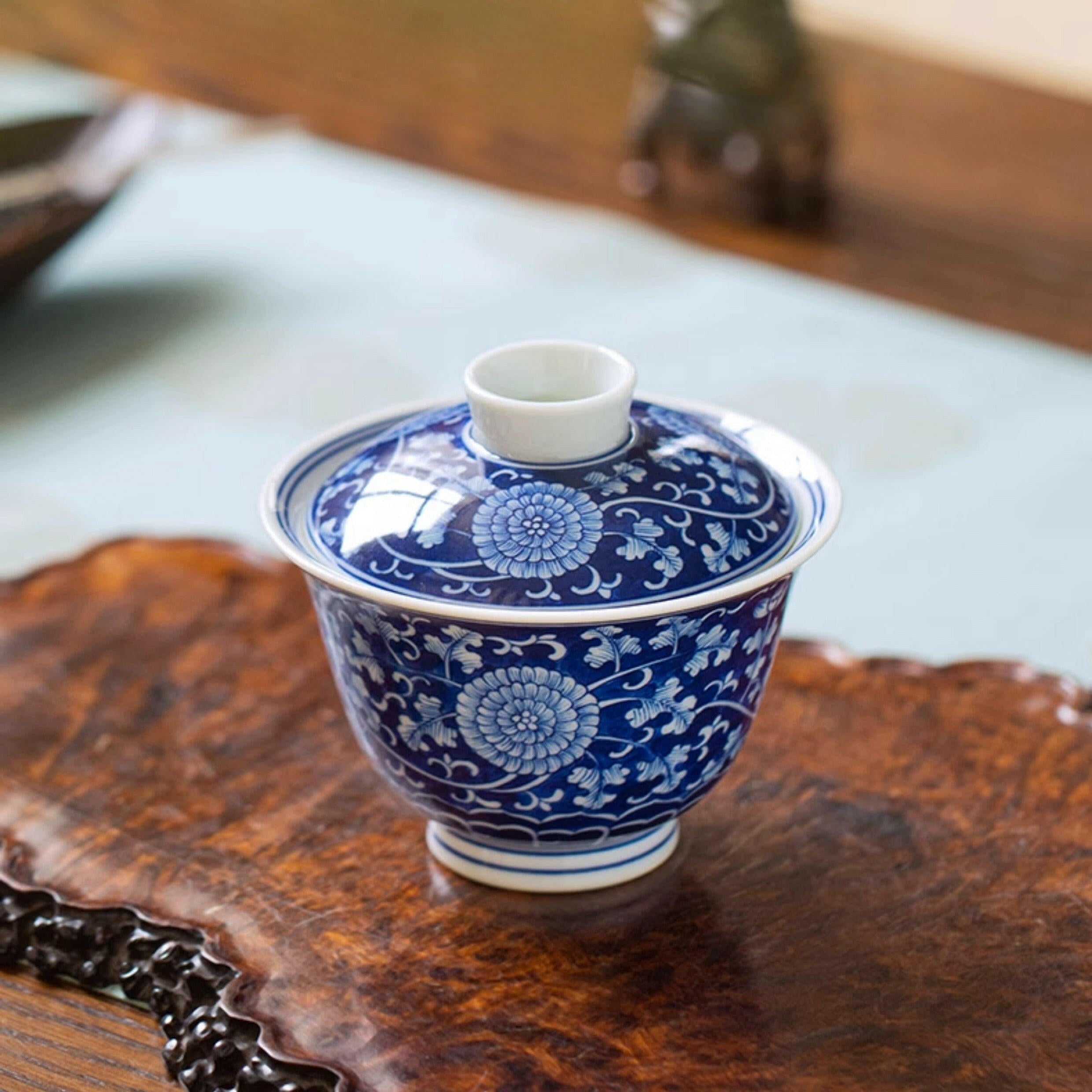 Lan Di Chan Zhi Ju Wen - Jing De Zhen Porcelain Gaiwan zycschina