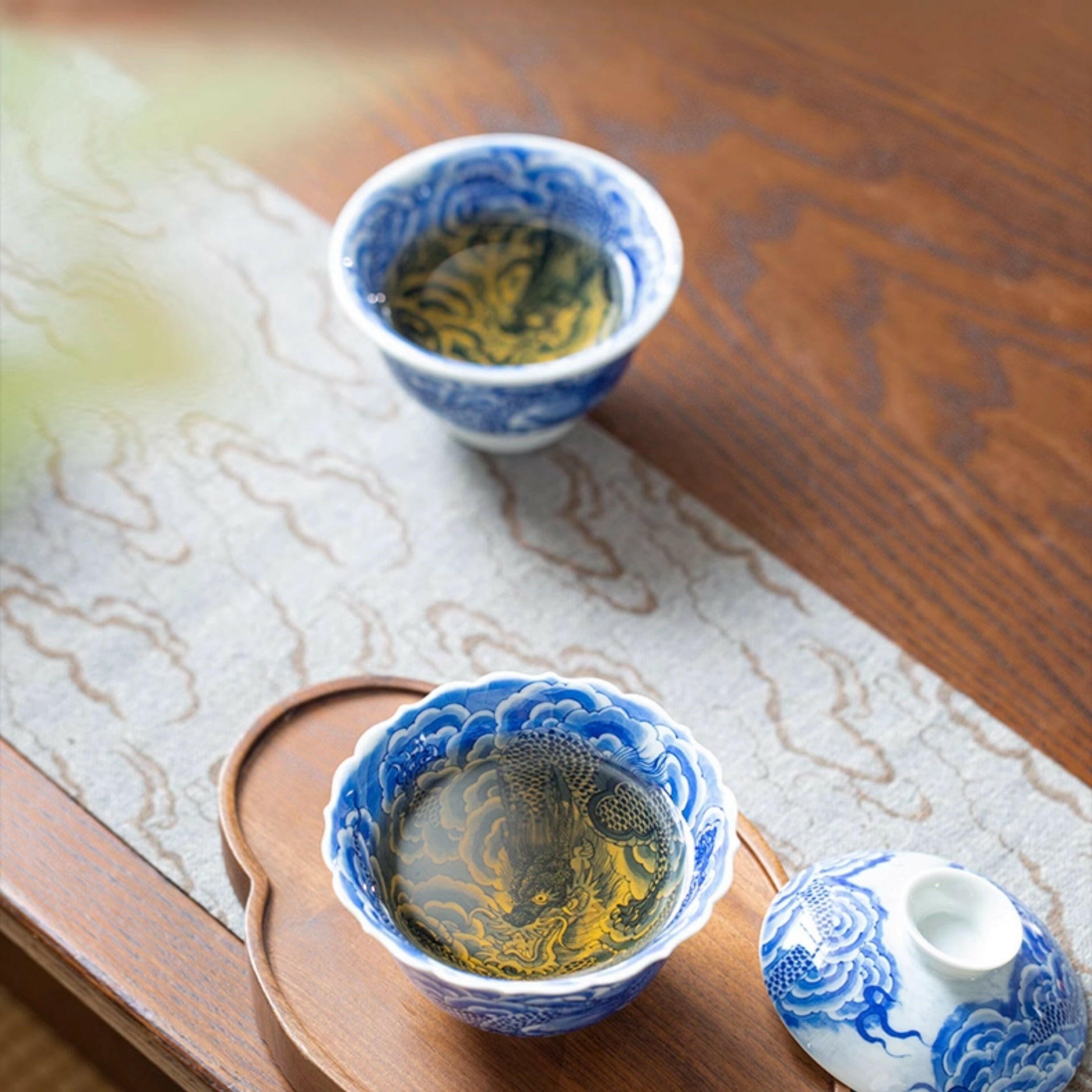 Yun Long Wen - Jing De Zhen Porcelain Gaiwan zycschina