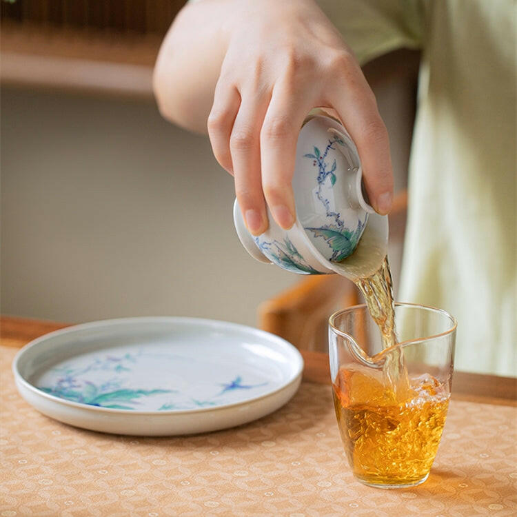 Tai Hu Shi Ba Jiao Cui Niao - Jing De Zhen Porcelain Gaiwan zycschina