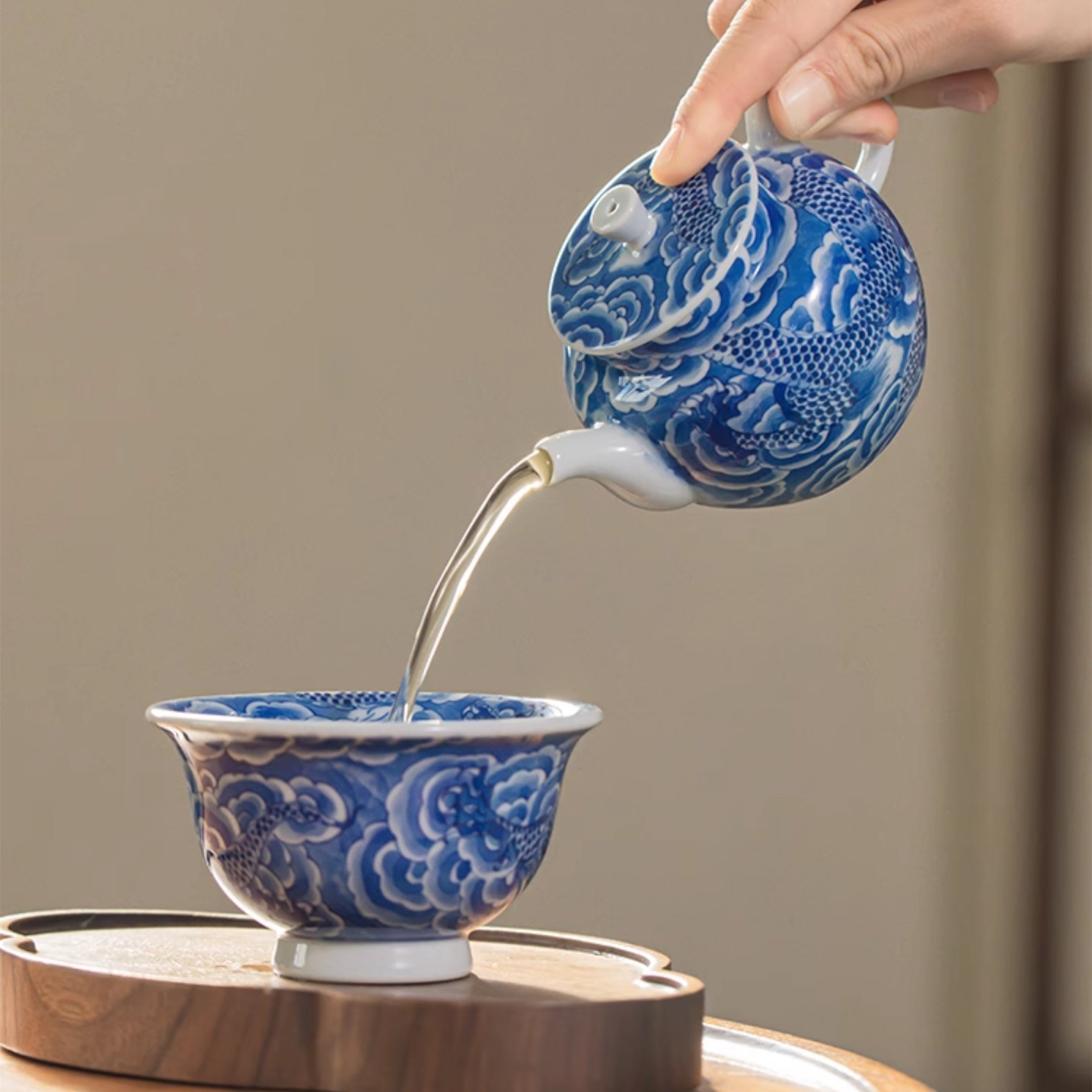 Yun Long Wen Gong Deng/Bian Du - Jing De Zhen Porcelain Teapot zycschina