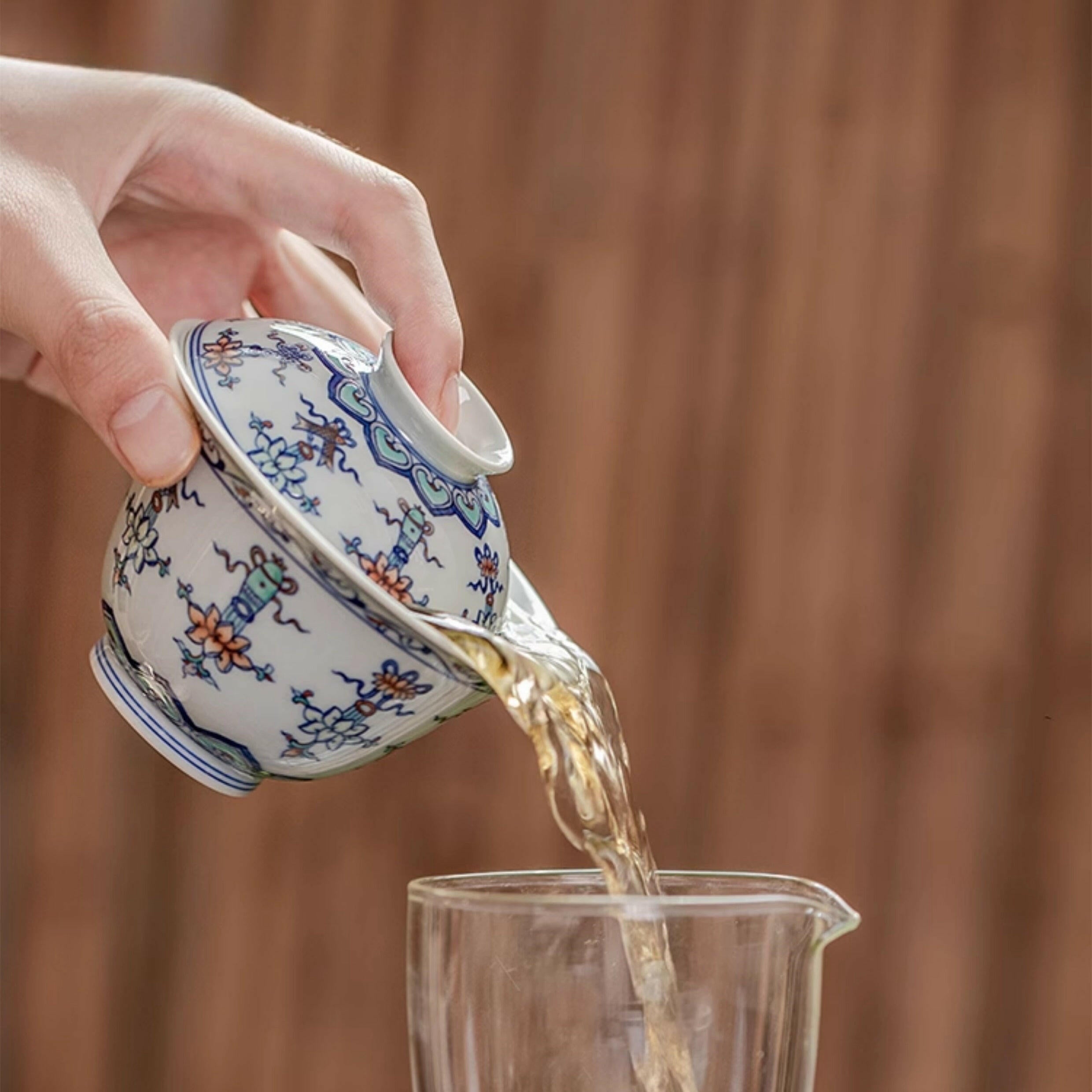 Lian Tuo Ba Bao - Jing De Zhen Porcelain Gaiwan zycschina