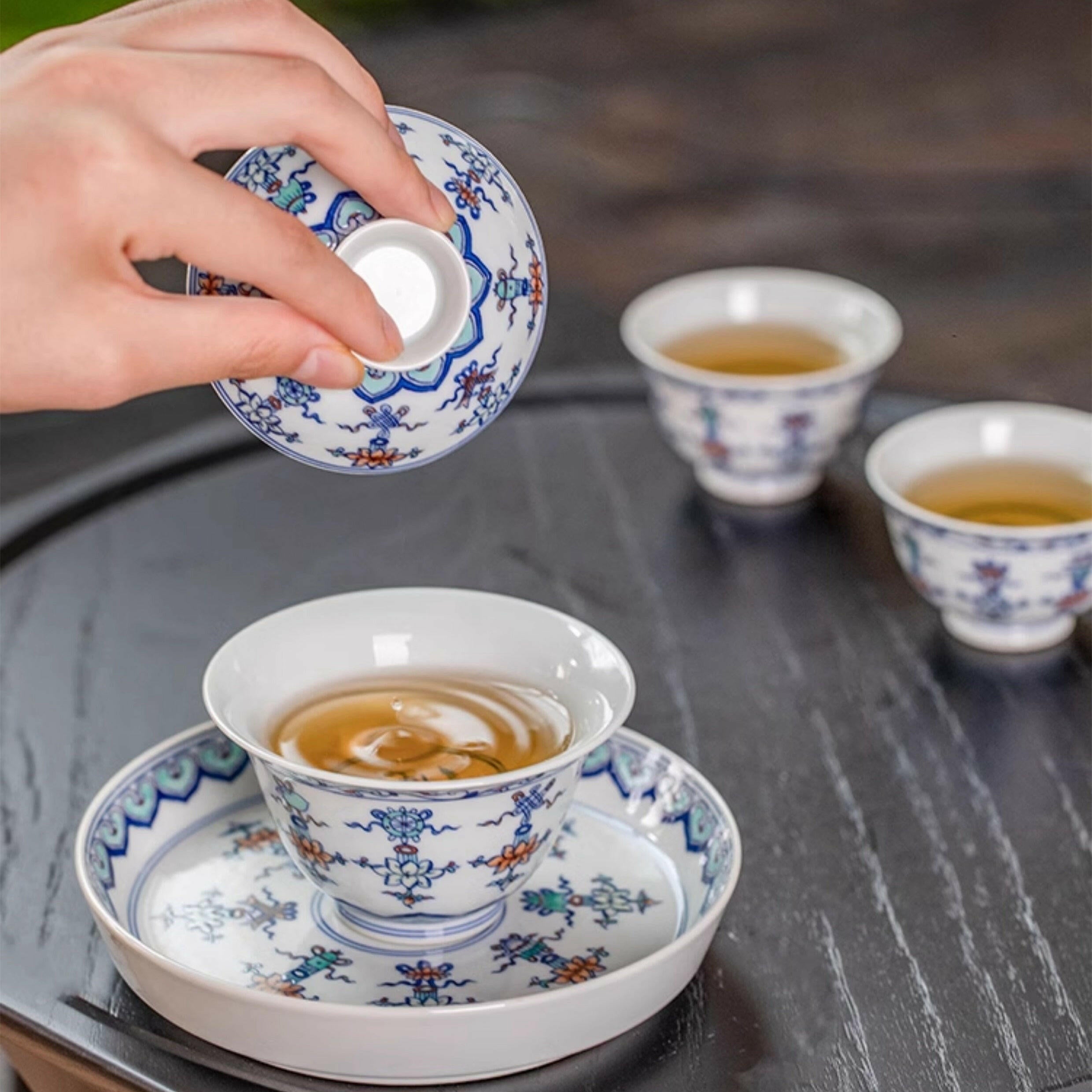 Lian Tuo Ba Bao - Jing De Zhen Porcelain Gaiwan zycschina