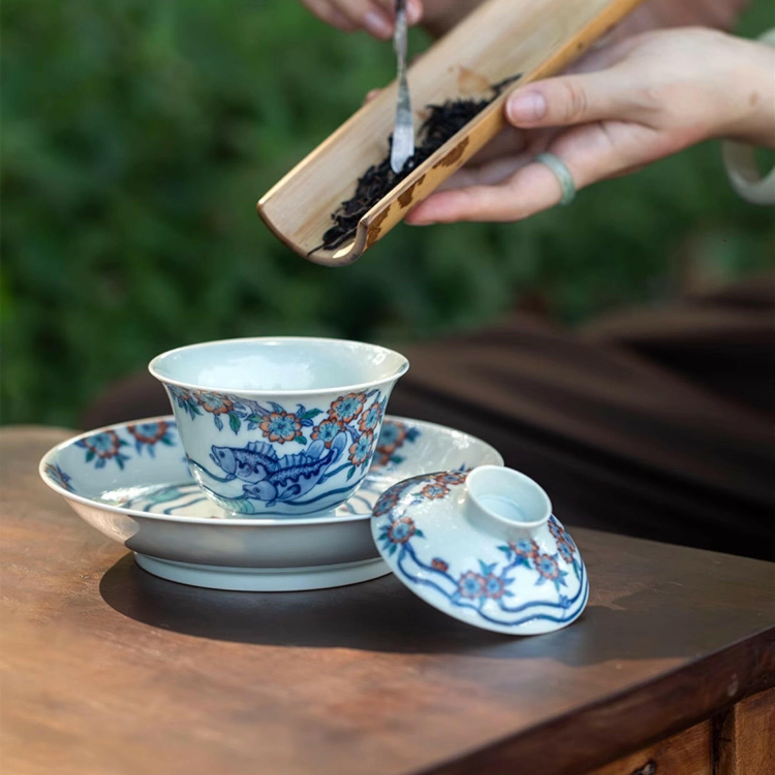Tao Hua Liu Shui - Jing De Zhen Porcelain Gaiwan zycschina