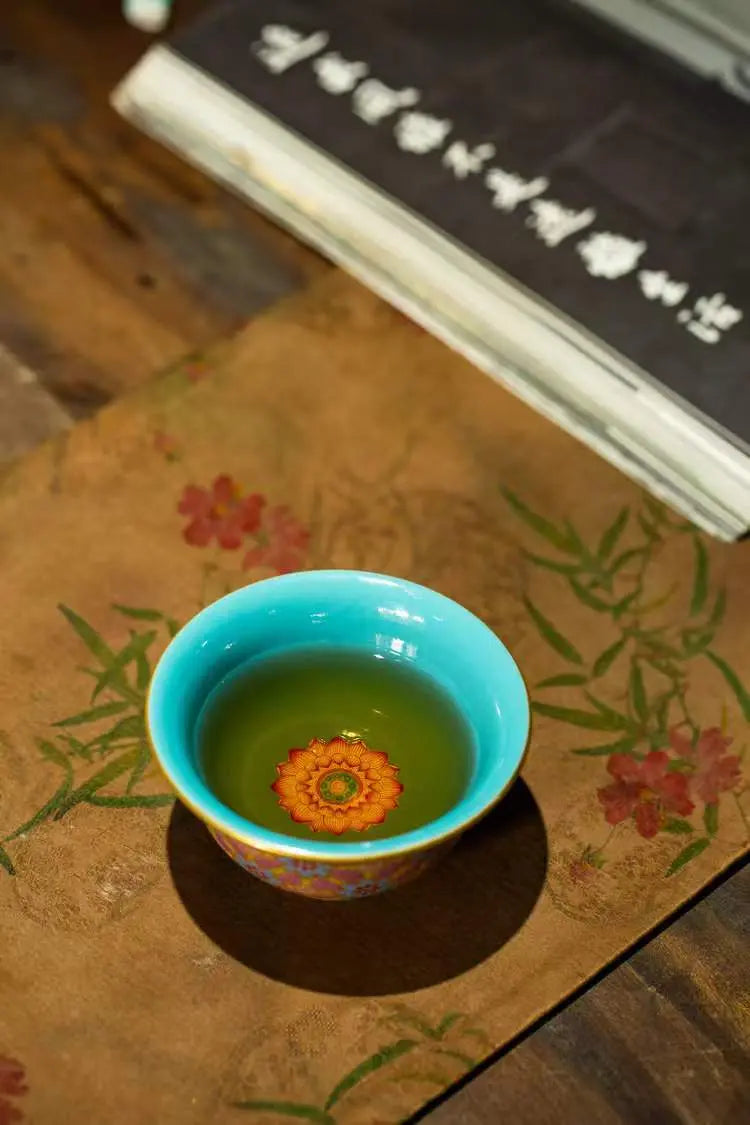Feng Hua Jin Shi - Jing De Zhen Porcelain Teacup zycschina