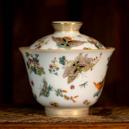 Miao Jin Die Lian Hua - Jing De Zhen Porcelain Gaiwan zycschina
