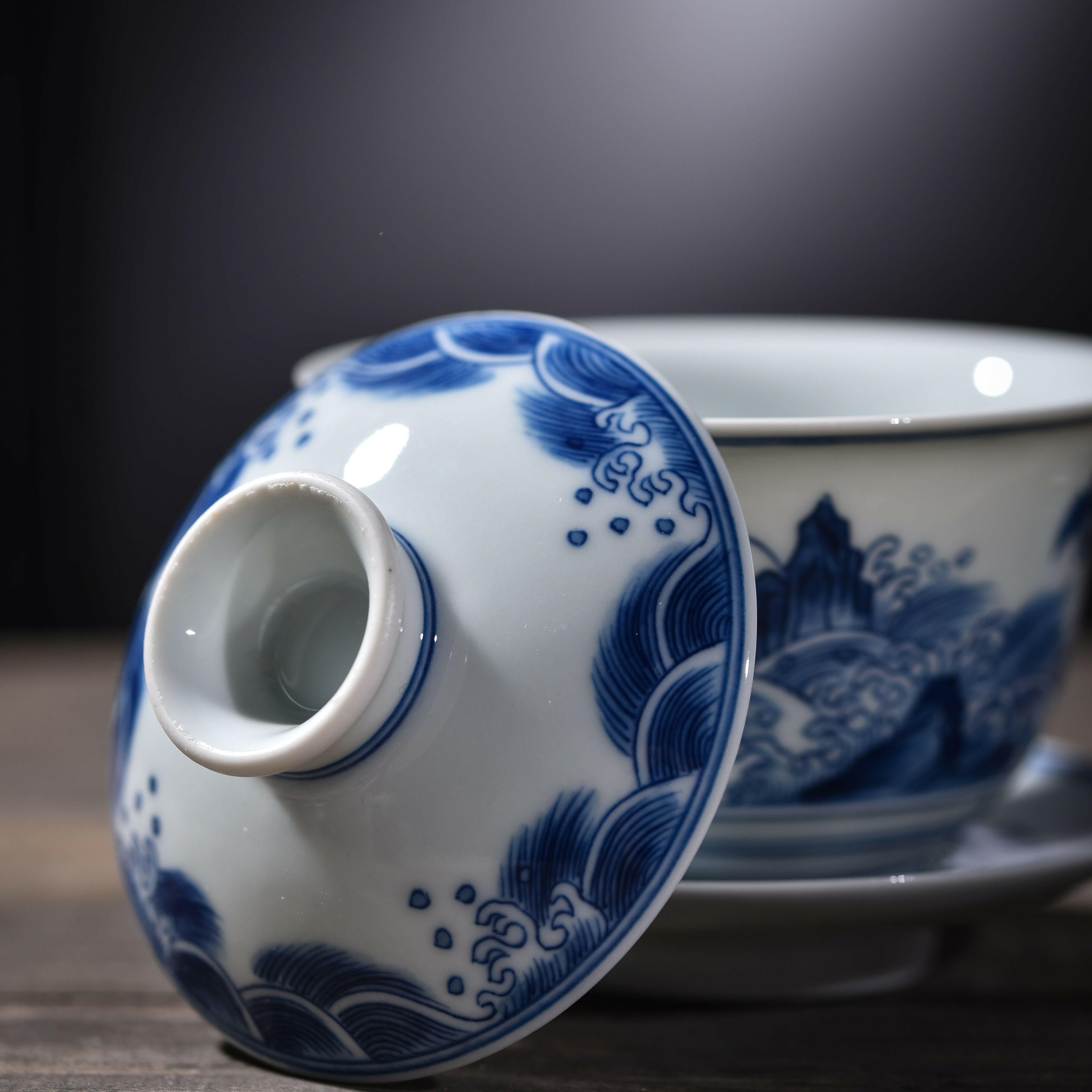 Hai Wu Tian Chou - Jing De Zhen Porcelain Gaiwan zycschina