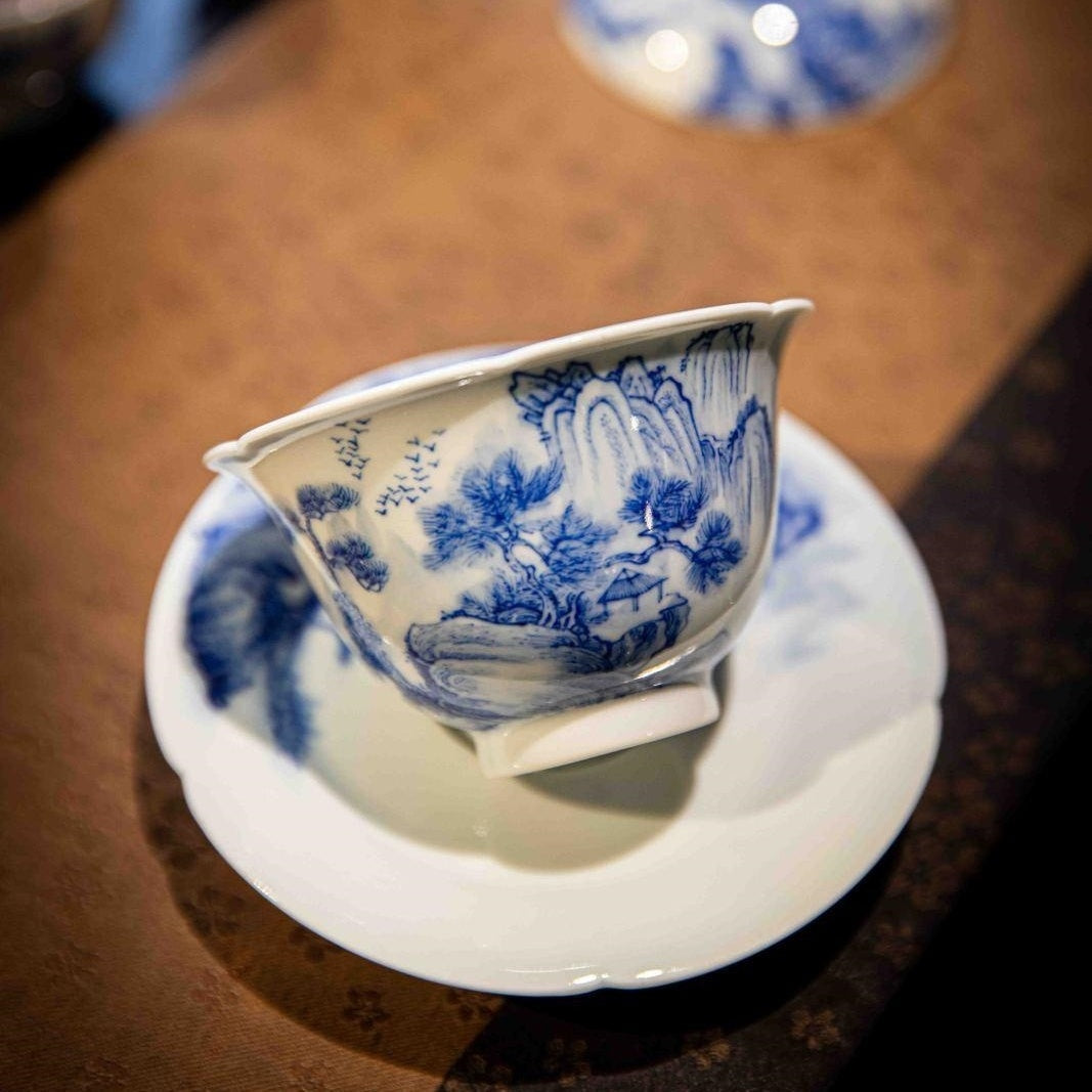 Shan Shui - Jing De Zhen Porcelain Gaiwan zycschina