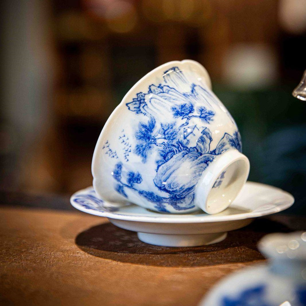 Shan Shui - Jing De Zhen Porcelain Gaiwan zycschina