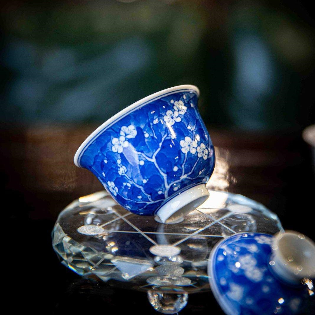 Mei Hua  - Jing De Zhen Porcelain Gaiwan zycschina