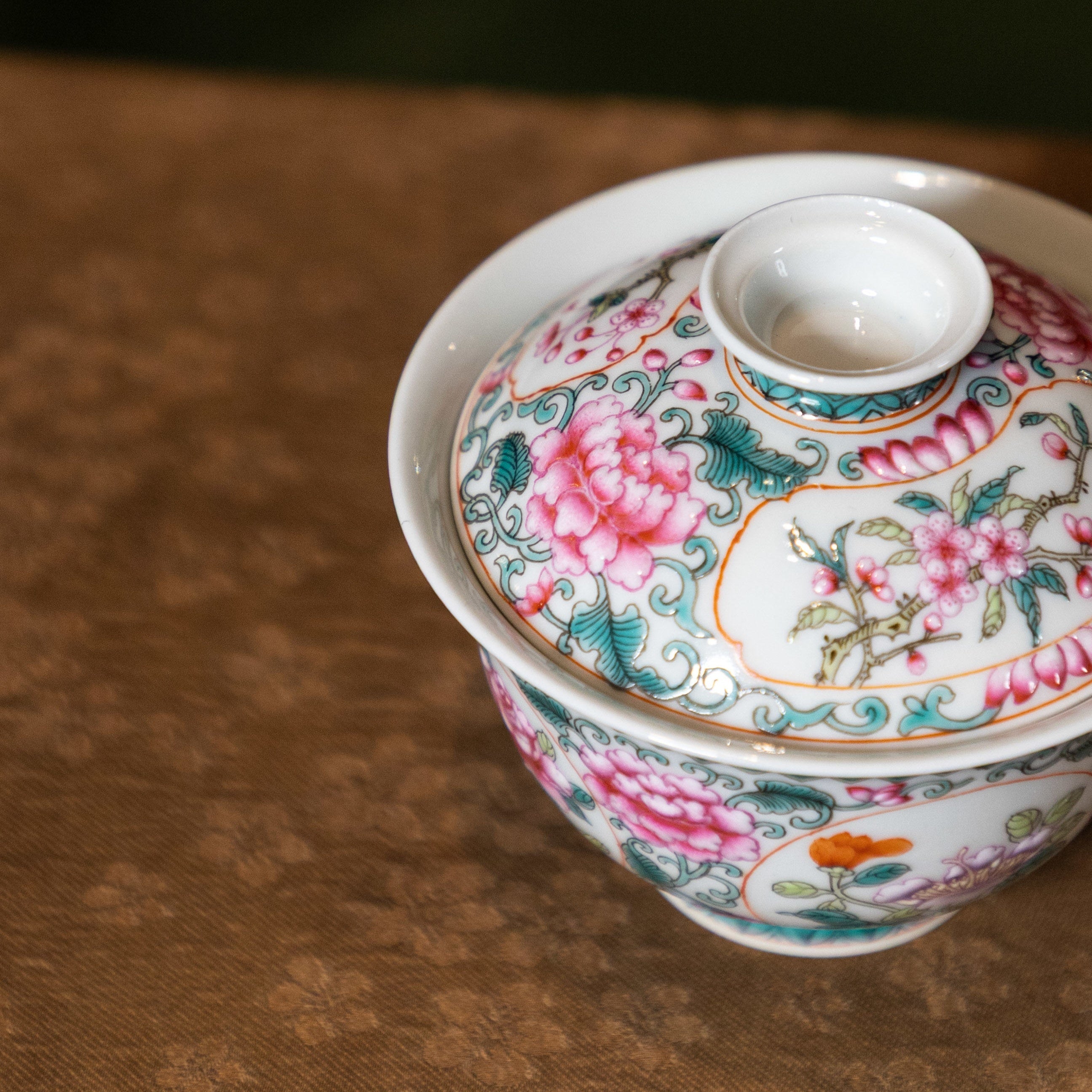 Hua Hui 90cc - Jing De Zhen Porcelain Gaiwan zycschina