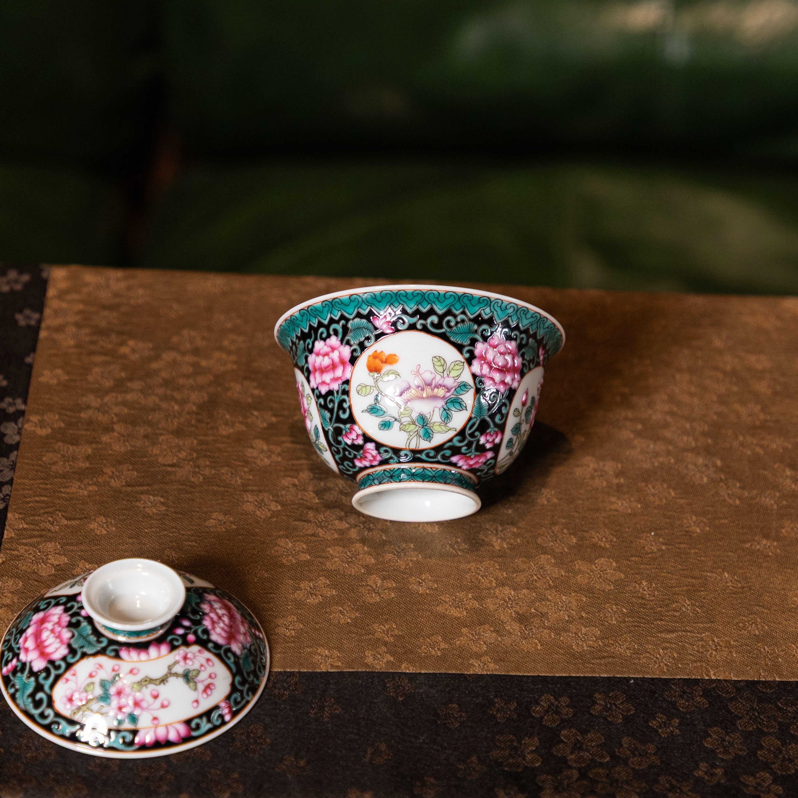 Hua Hui 90cc - Jing De Zhen Porcelain Gaiwan zycschina