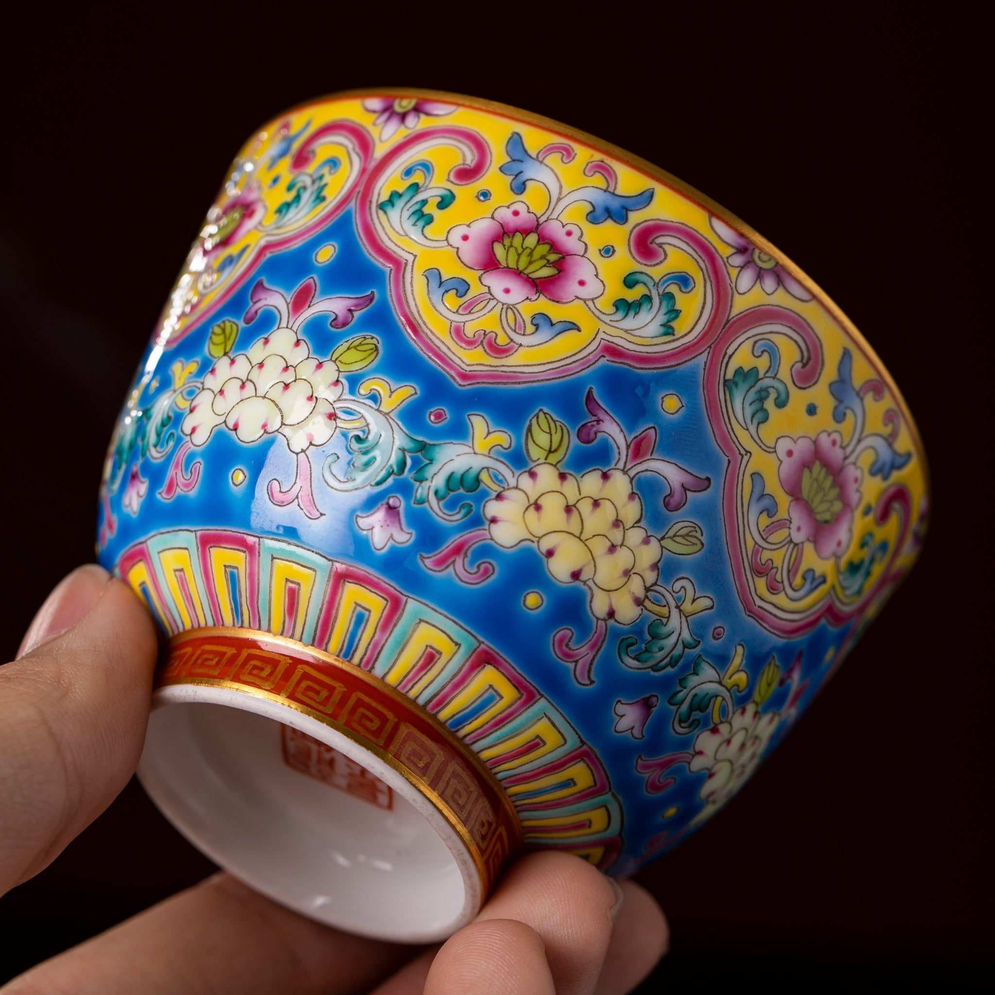 Ru Yi Bao Xiang 120cc - Jing De Zhen Porcelain Teacup zycschina