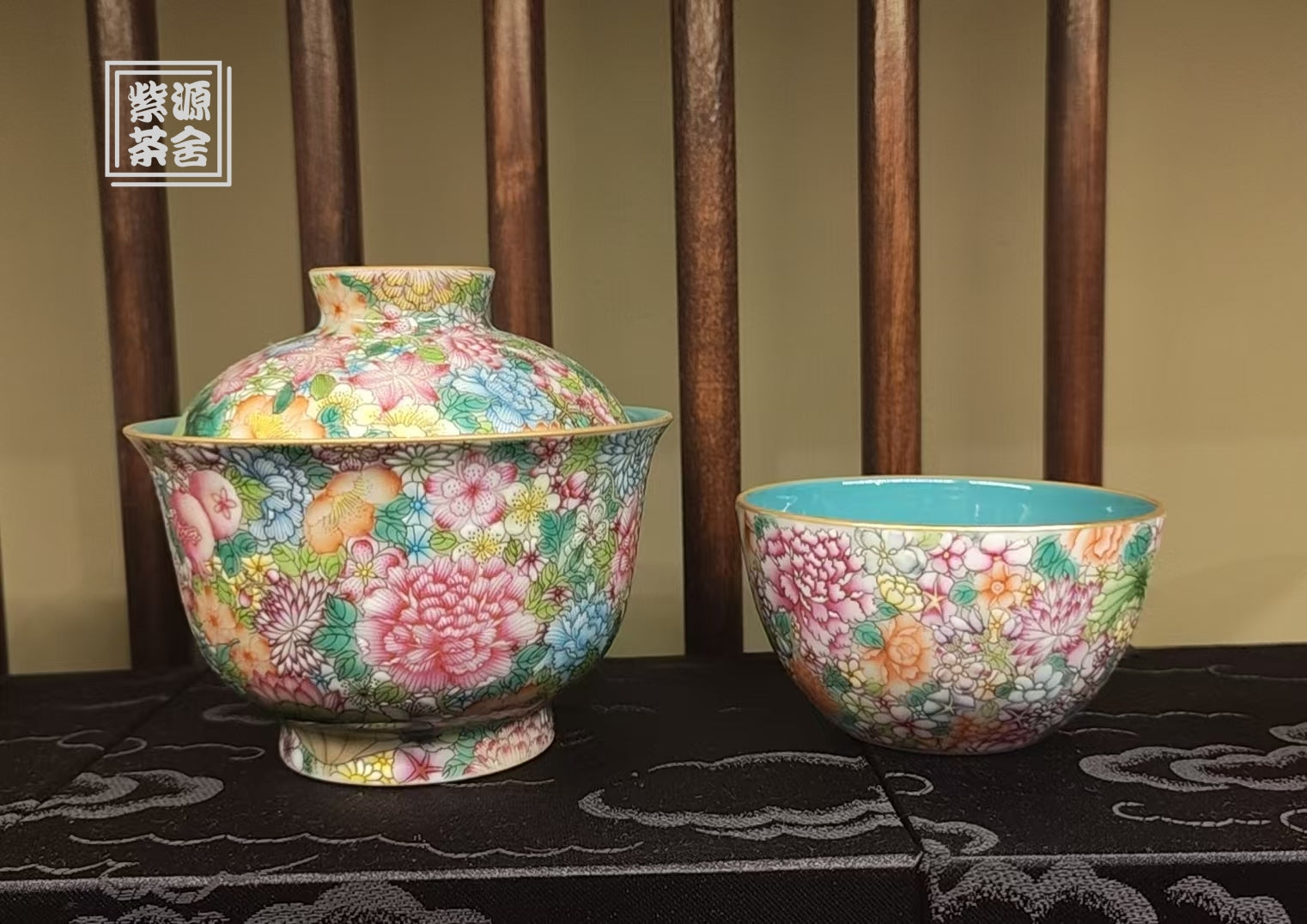 Wan Hua Shou Tao 180cc - Jing De Zhen Porcelain Gaiwan zycschina