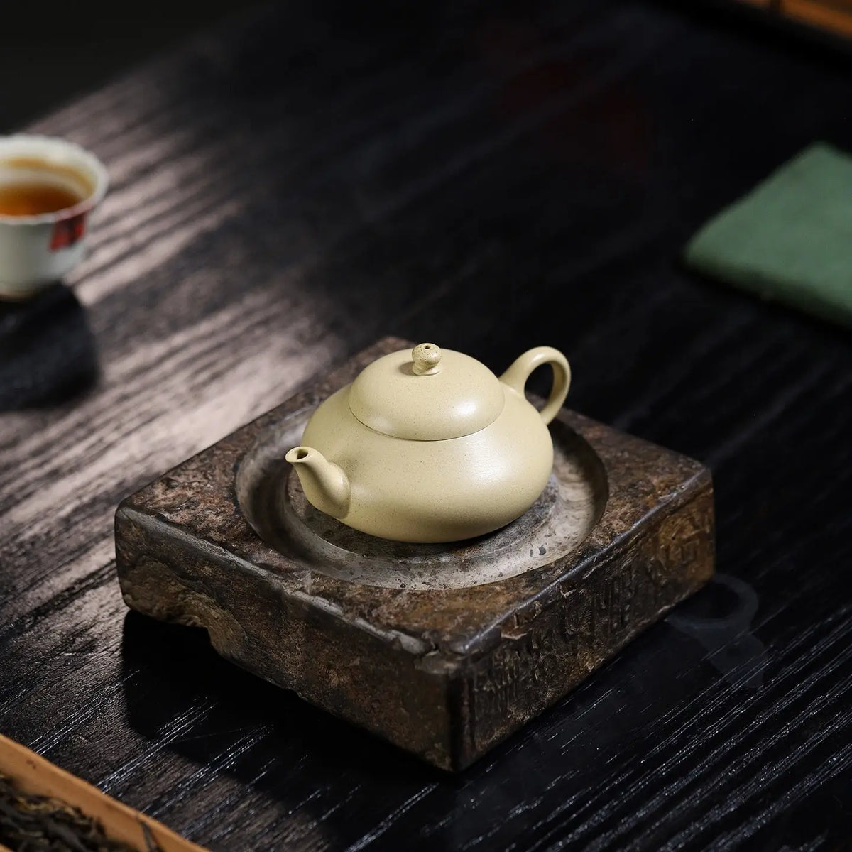 Ai Li 100cc - Yixing Handmade Teapot 江苏宜兴