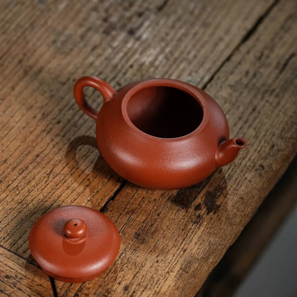 Ai Li 200cc - Yixing Handmade Teapot 江苏宜兴