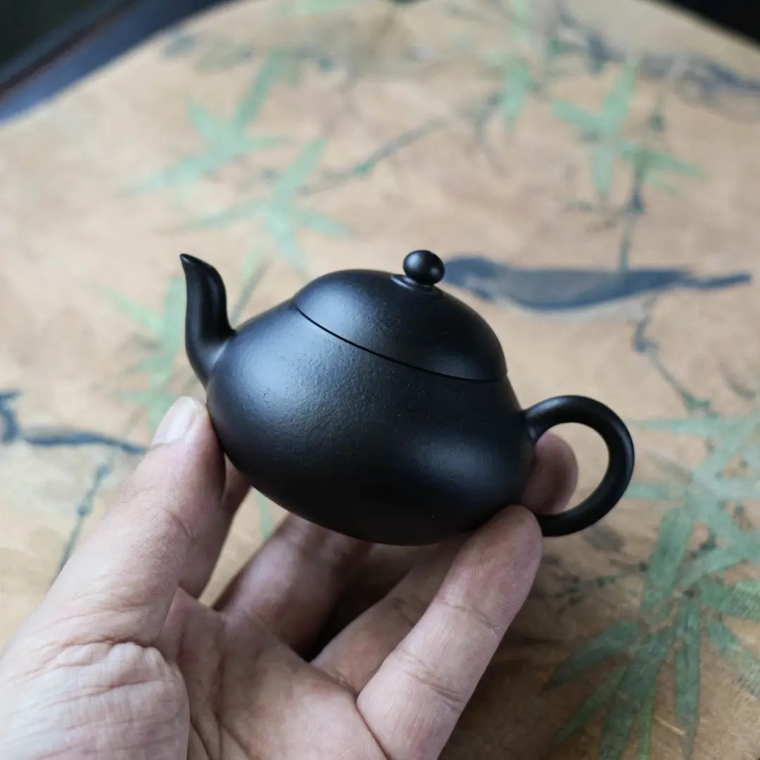 Ai Li 90cc - Yixing Handmade Teapot 江苏宜兴
