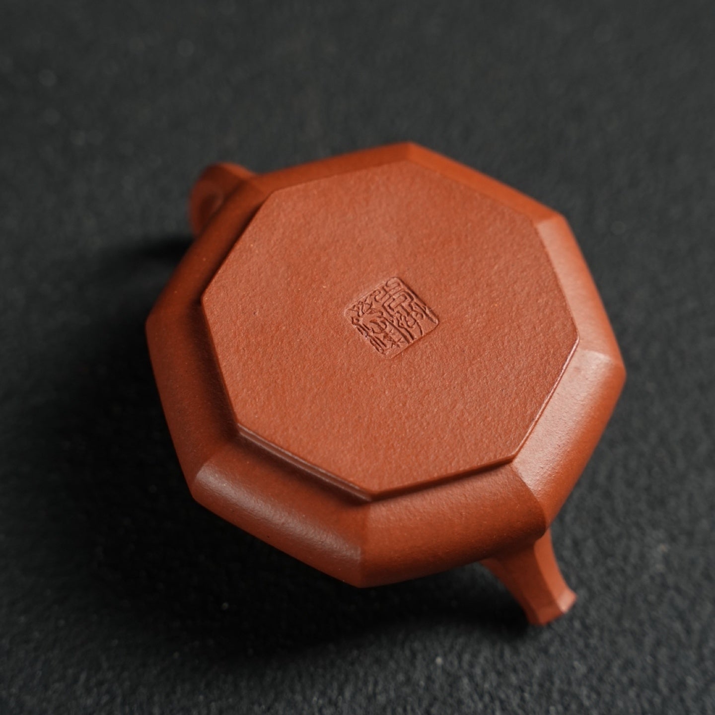 Ba Fang Jing Piao 180cc - Yixing Handmade Teapot 江苏宜兴