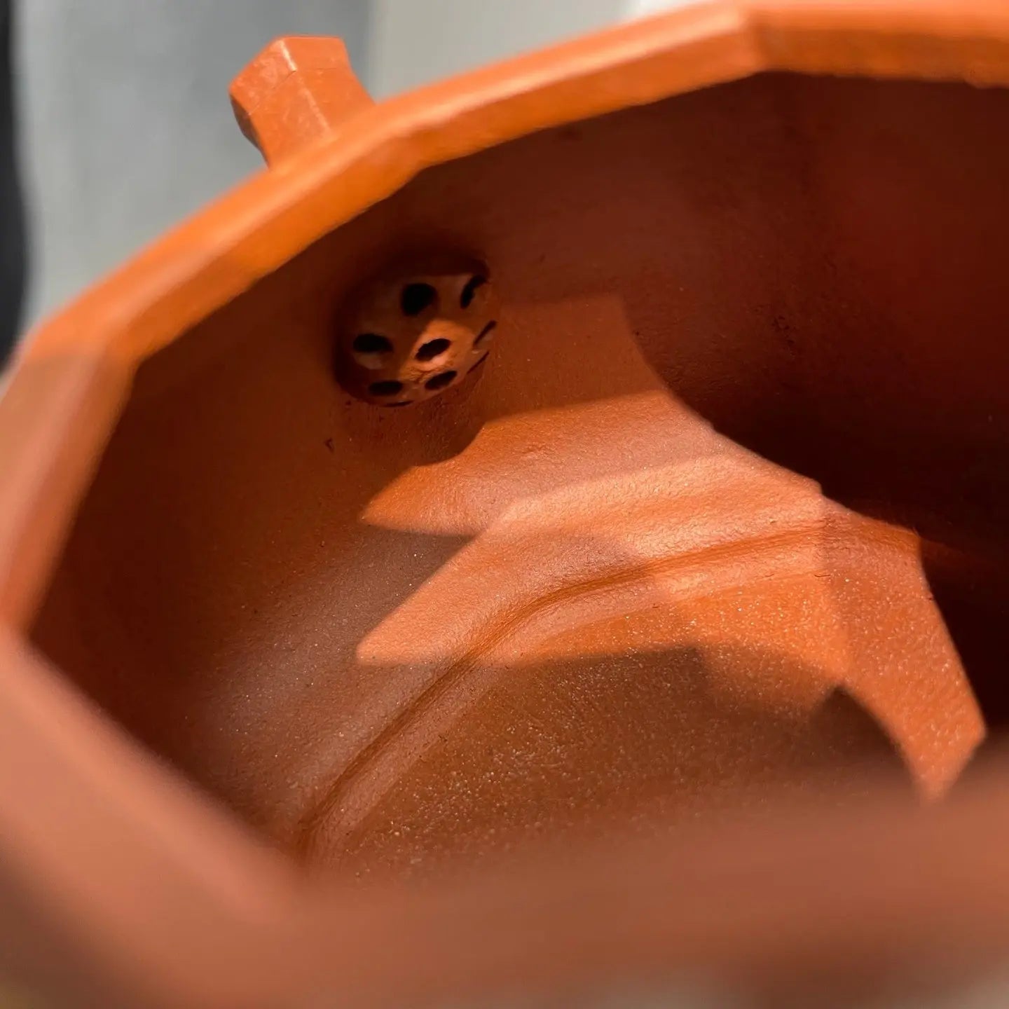 Ba Fang Jing Piao 180cc - Yixing Handmade Teapot 江苏宜兴