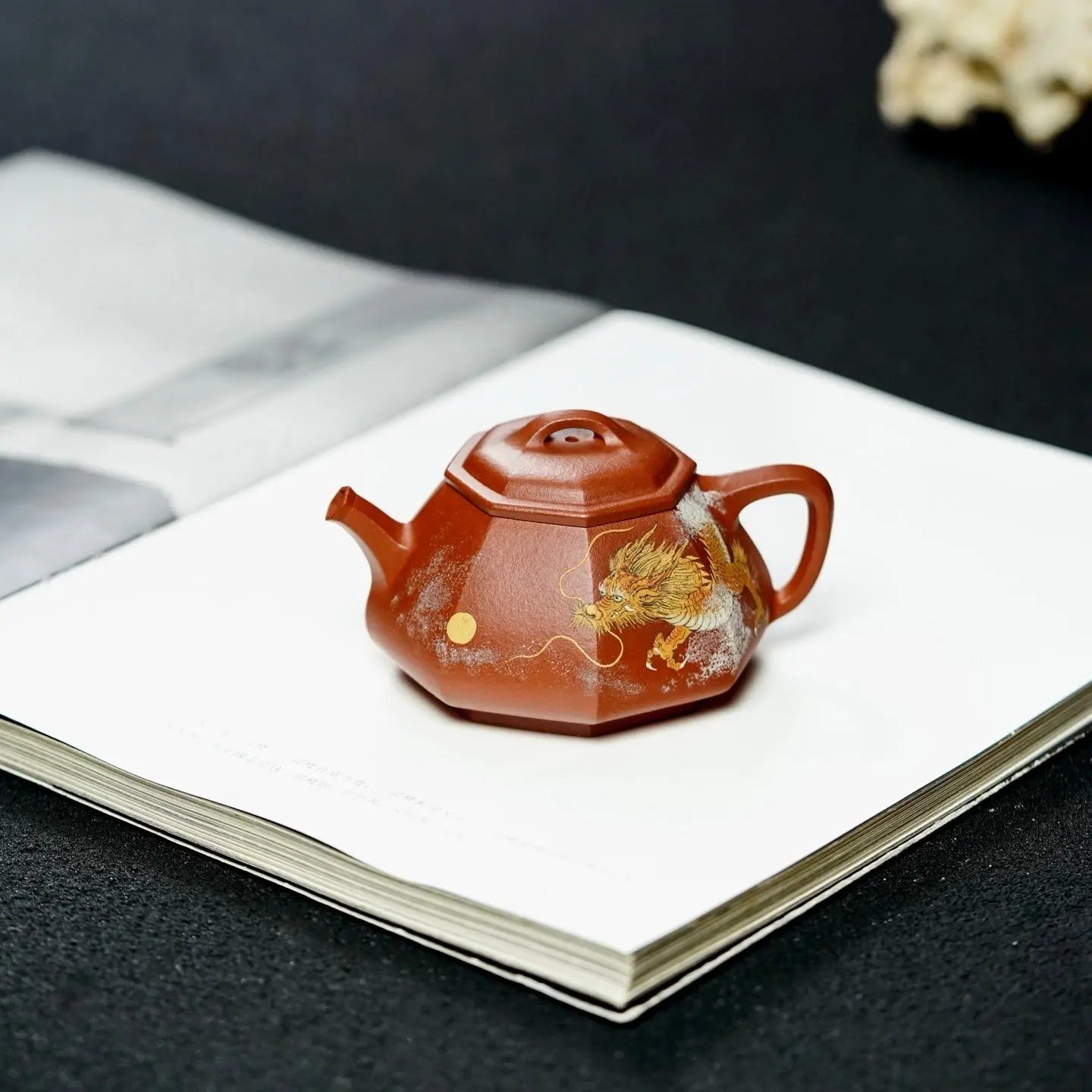 Ba Fang Jing Piao 180cc - Yixing Handmade Teapot 江苏宜兴