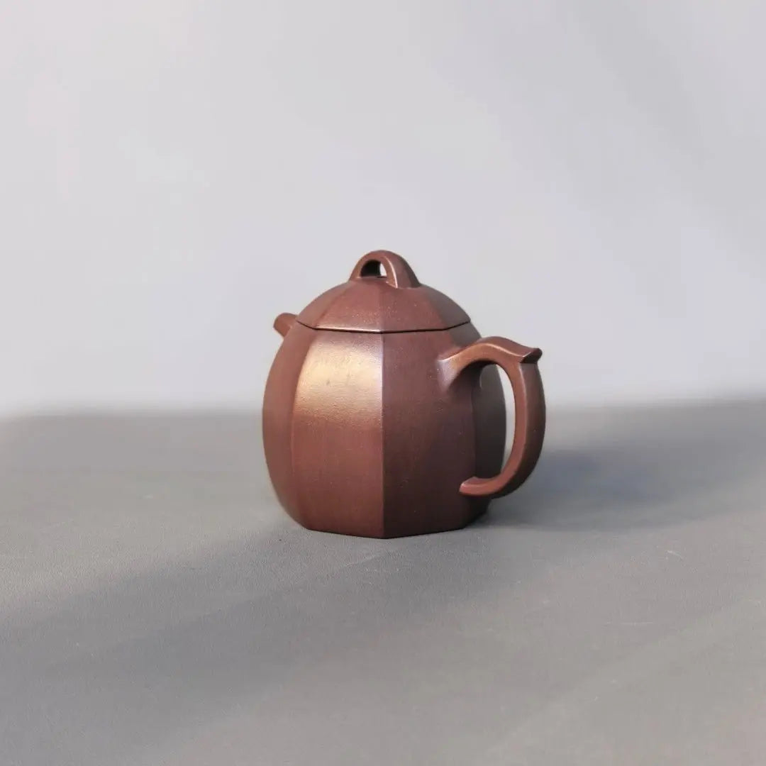 Ba Fang Qin Quan 240cc - Yixing Handmade Teapot 江苏宜兴