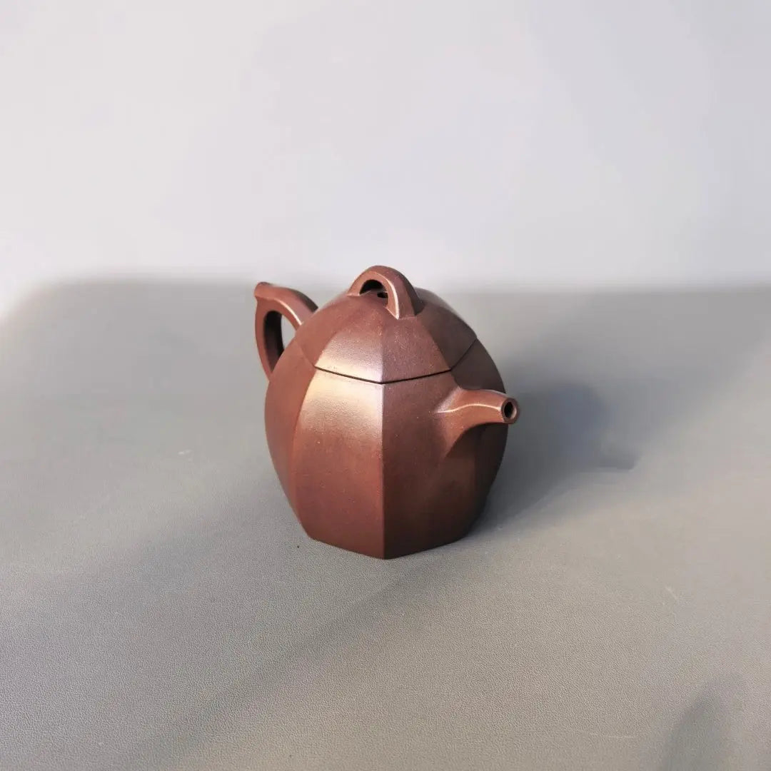 Ba Fang Qin Quan 240cc - Yixing Handmade Teapot 江苏宜兴