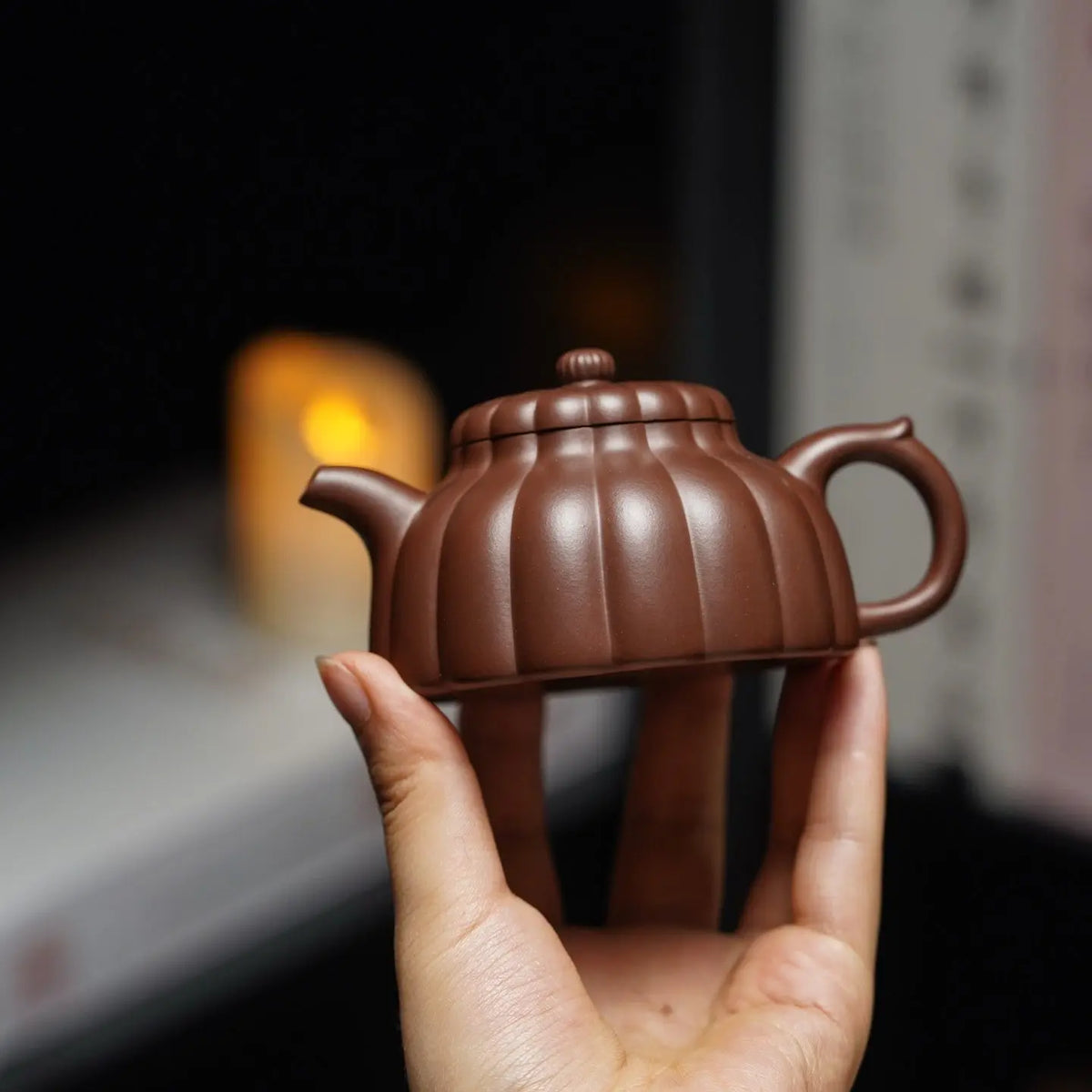 Ban Ju 150cc - Yixing Handmade Teapot 江苏宜兴