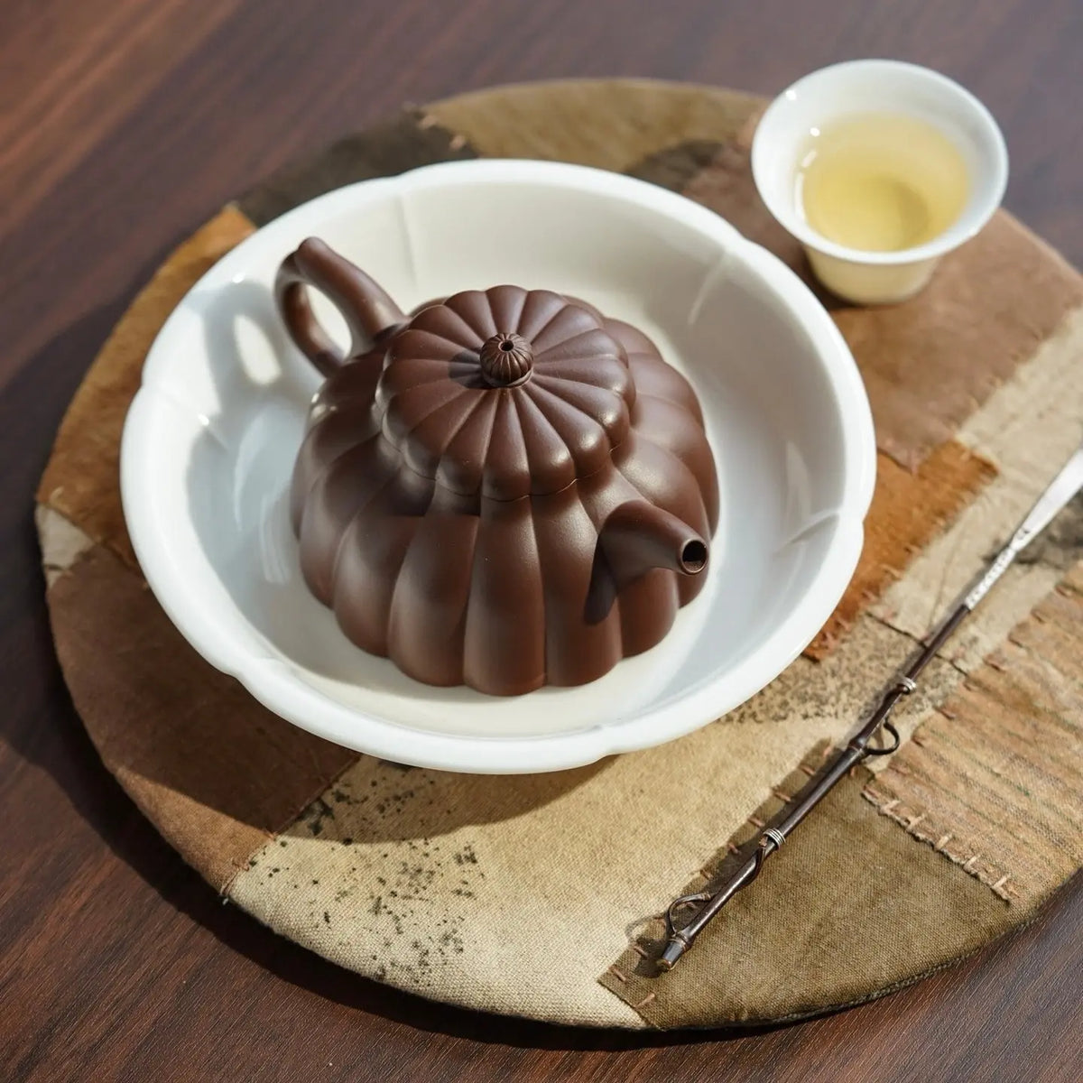 Ban Ju 150cc - Yixing Handmade Teapot 江苏宜兴