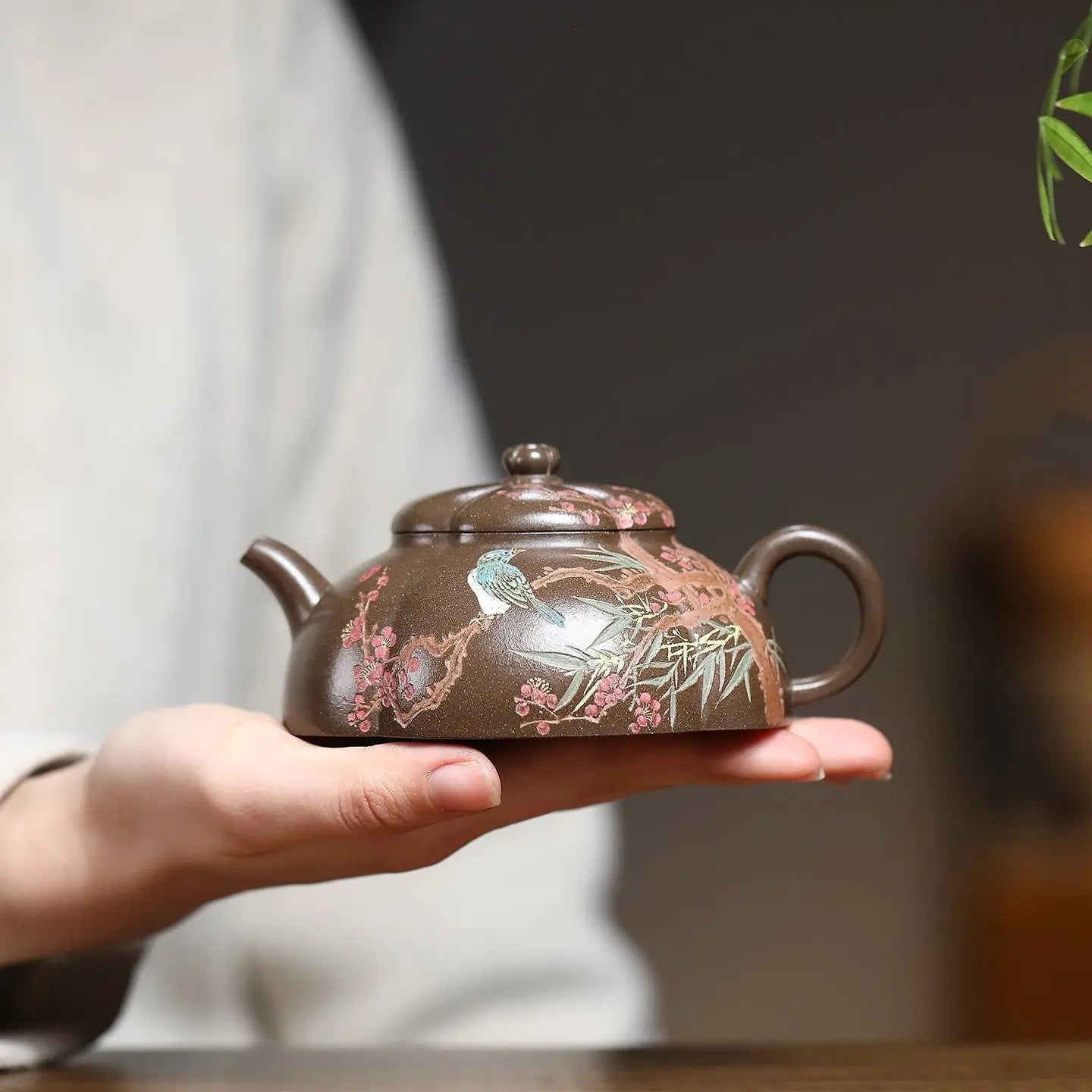 Ban Yue 180cc - Yixing Handmade Teapot 江苏宜兴